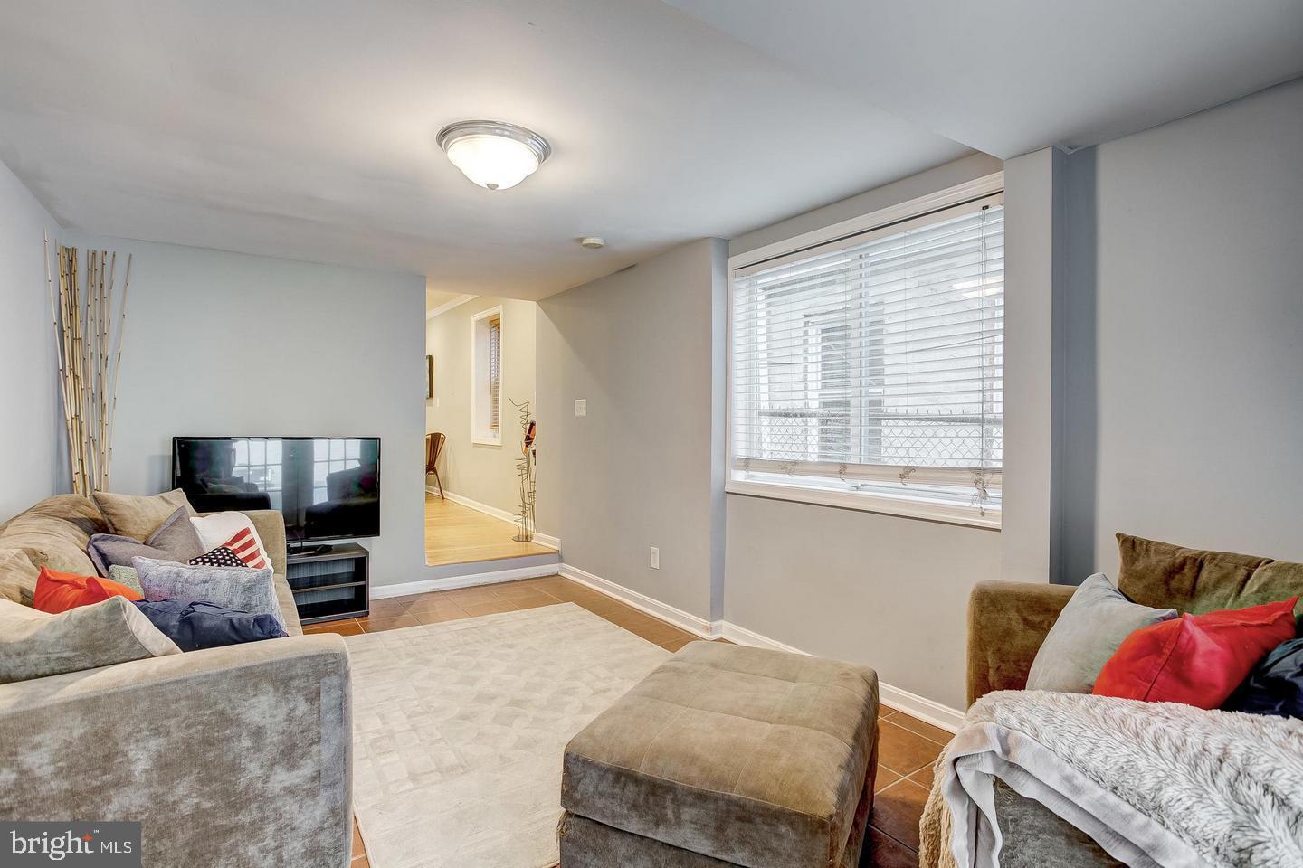 FELLS POINT HISTORIC DISTRICT - Residential Lease