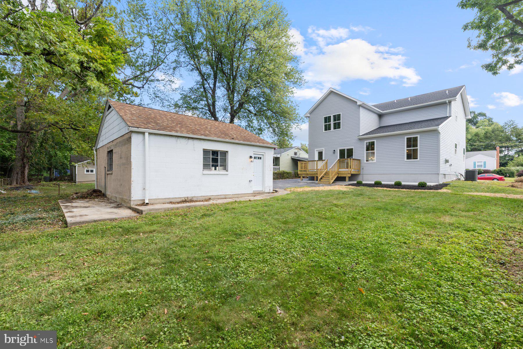 LUTHER VILLAGE - Residential