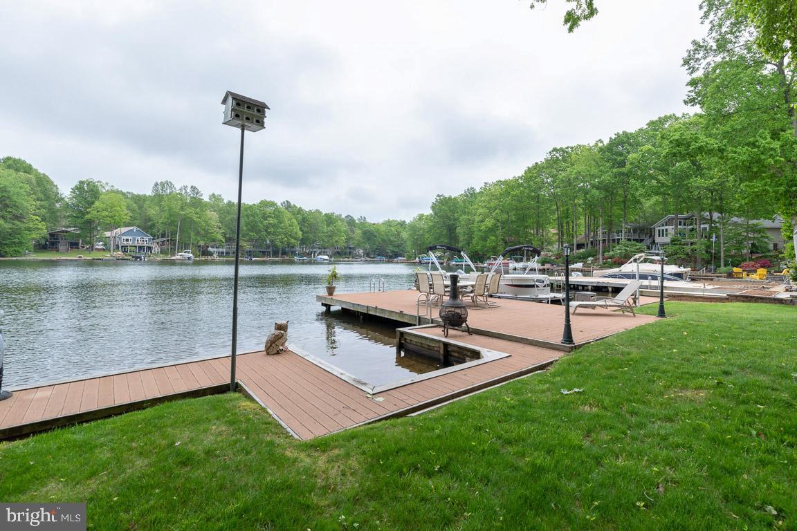 LAKE OF THE WOODS - Residential