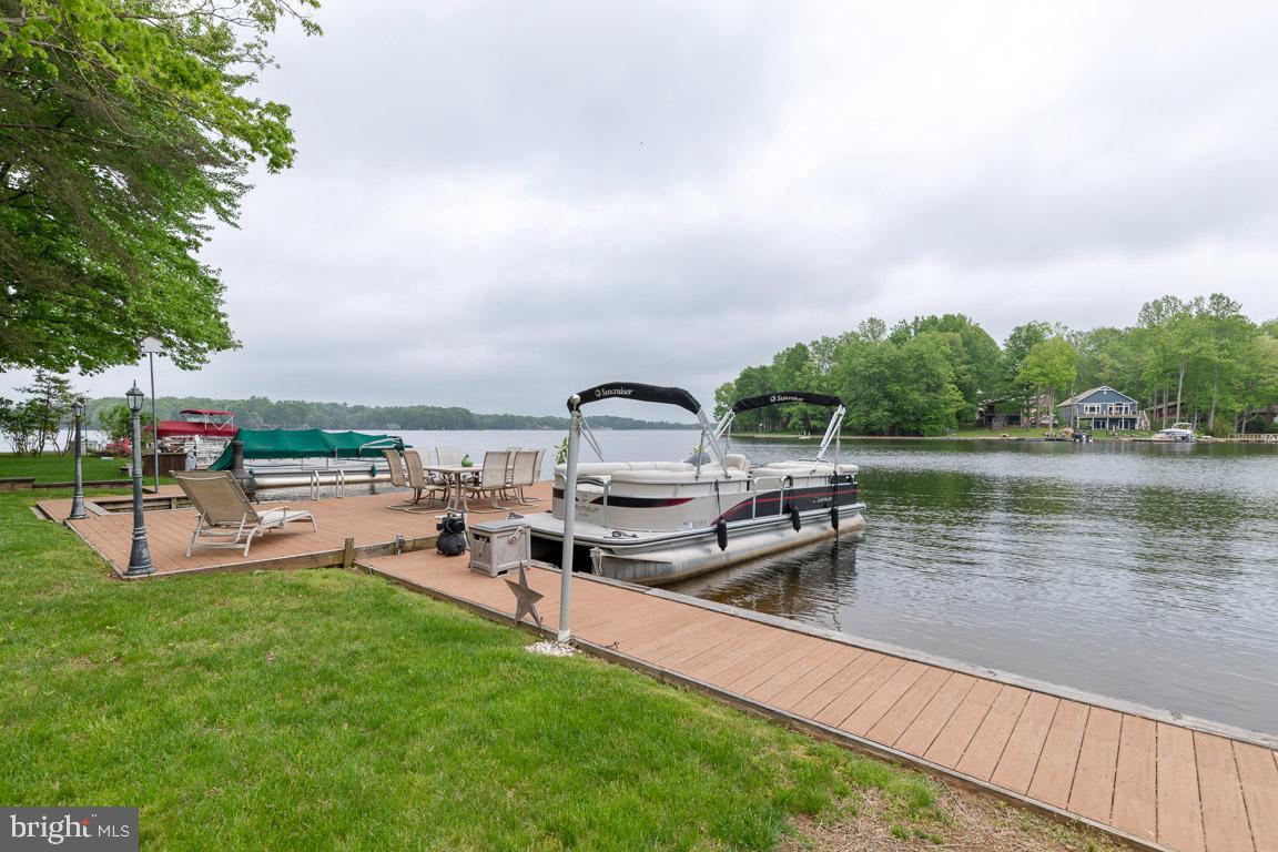 LAKE OF THE WOODS - Residential