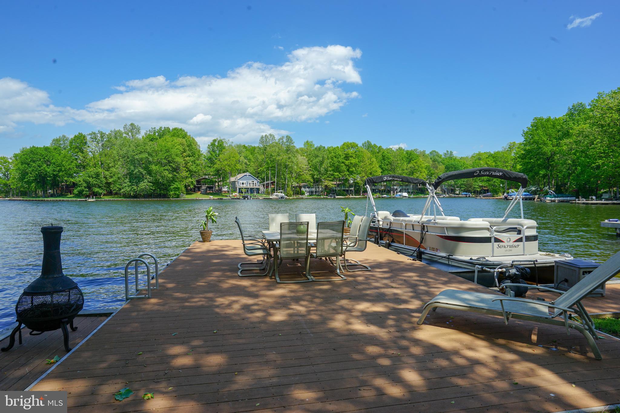 LAKE OF THE WOODS - Residential