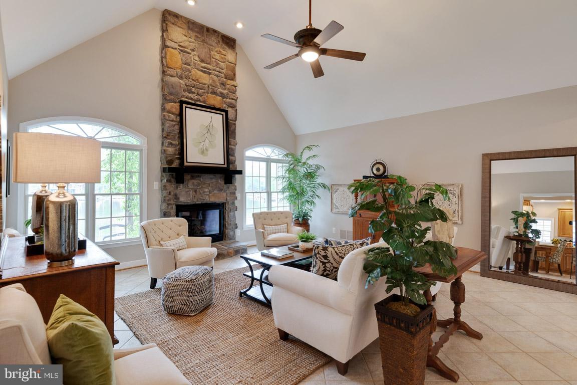 LAKE OF THE WOODS - Residential