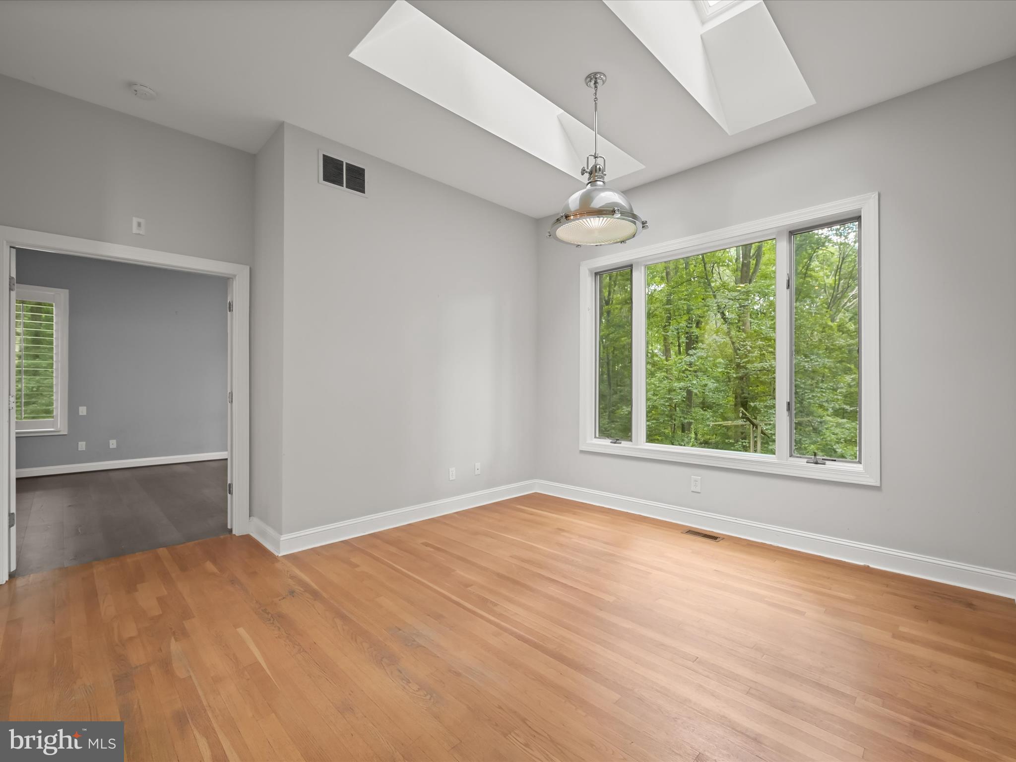 CAMERON FARMS - Residential