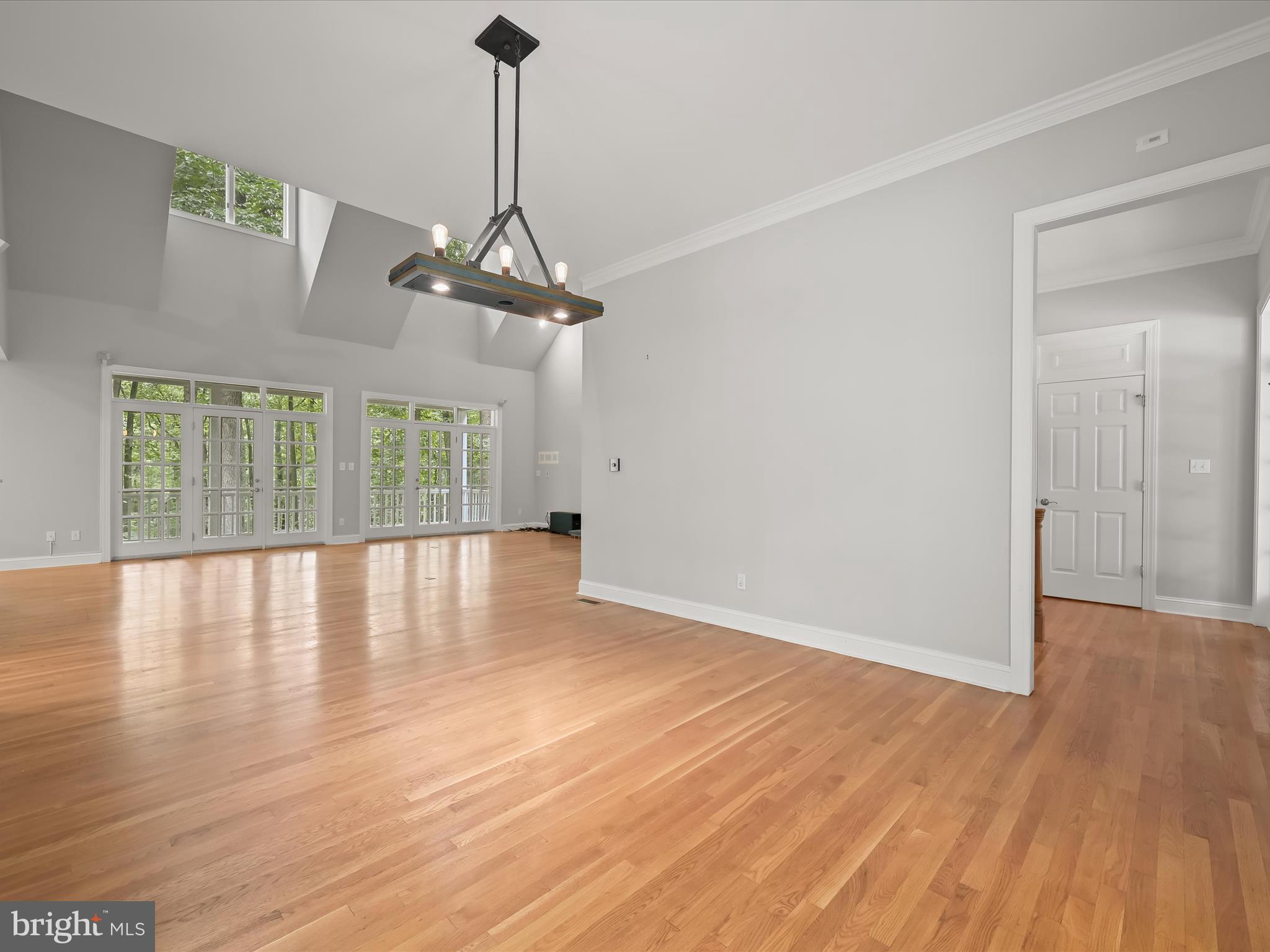 CAMERON FARMS - Residential