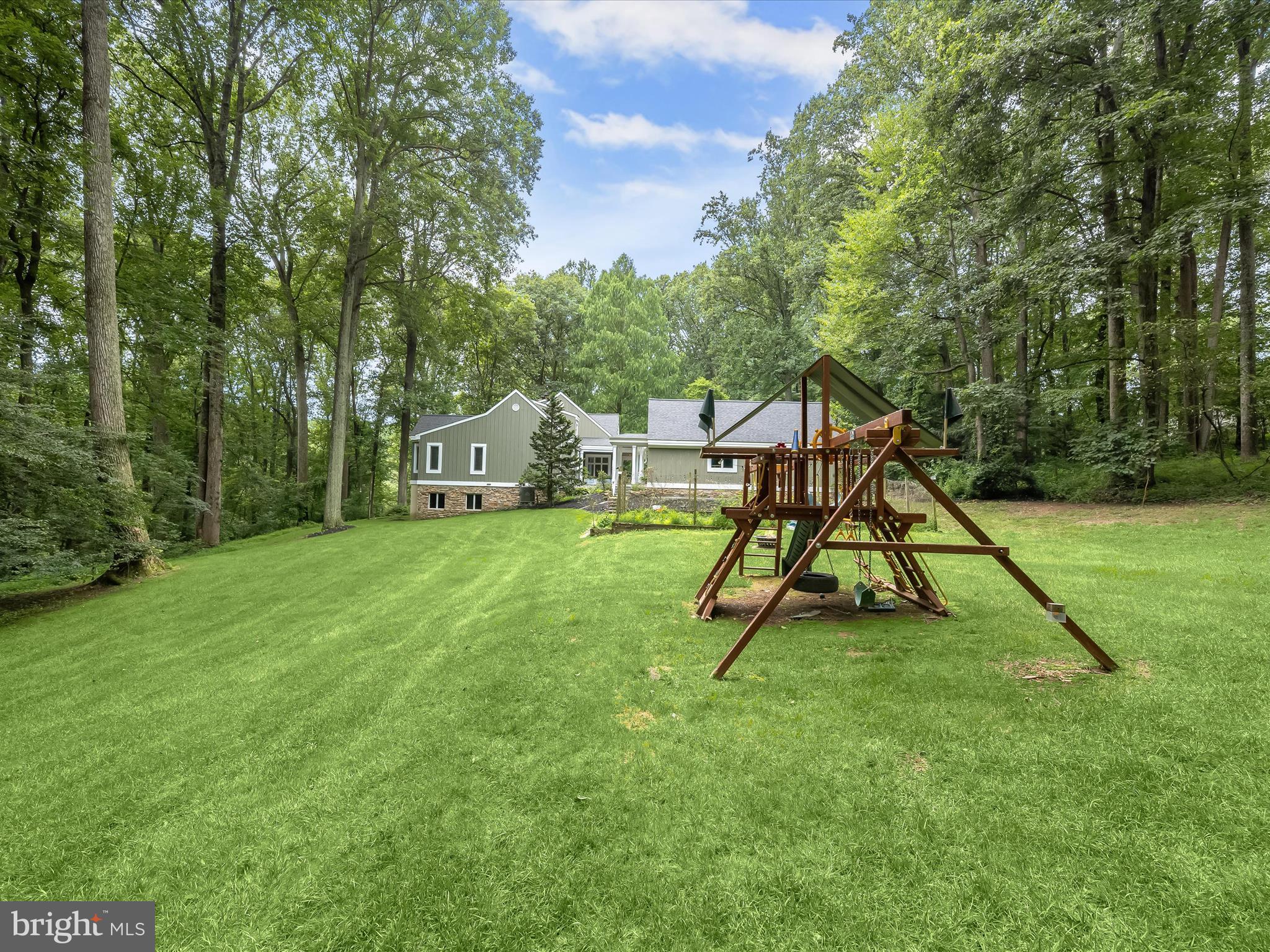 CAMERON FARMS - Residential