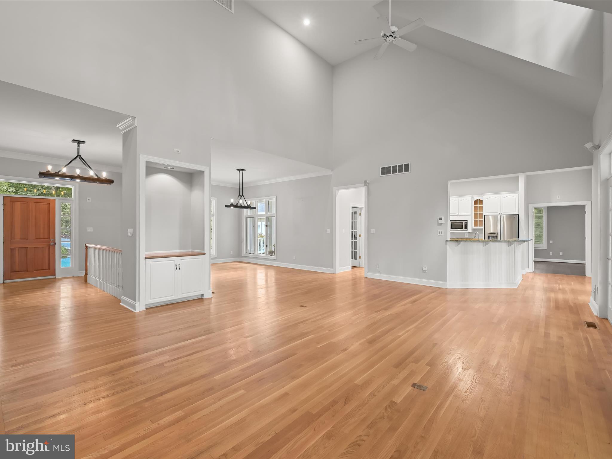 CAMERON FARMS - Residential