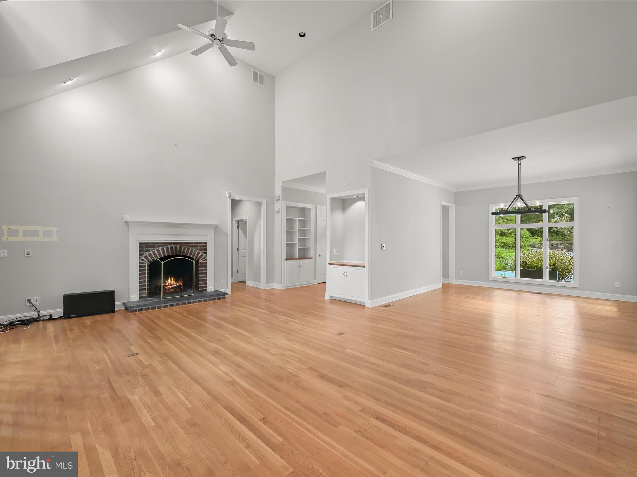 CAMERON FARMS - Residential