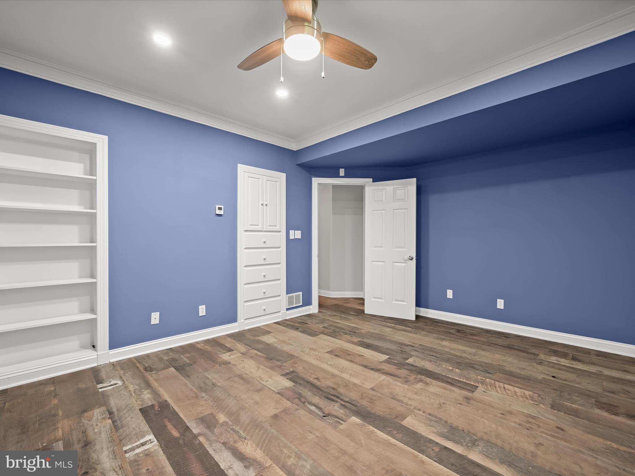 CAMERON FARMS - Residential