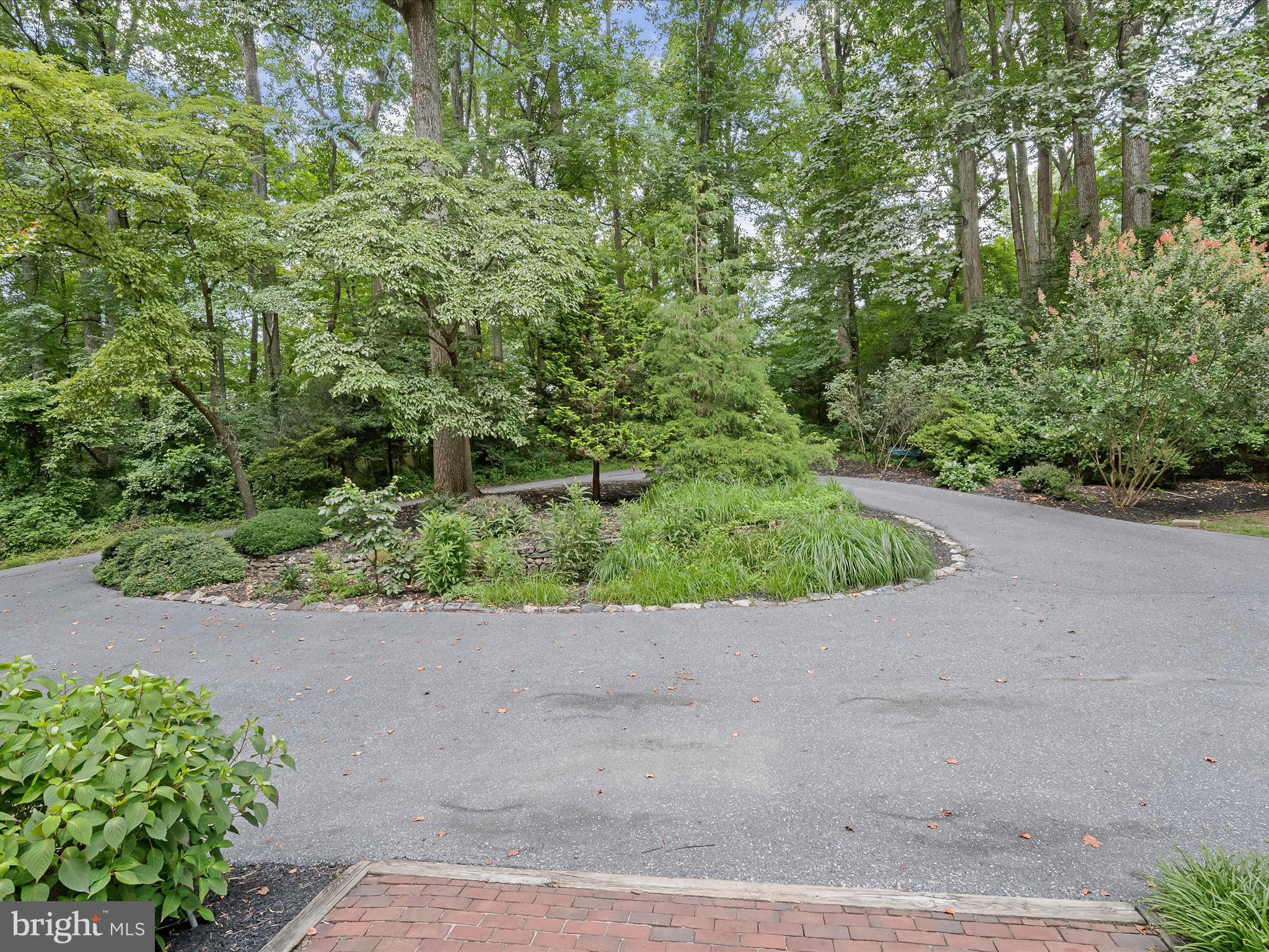 CAMERON FARMS - Residential