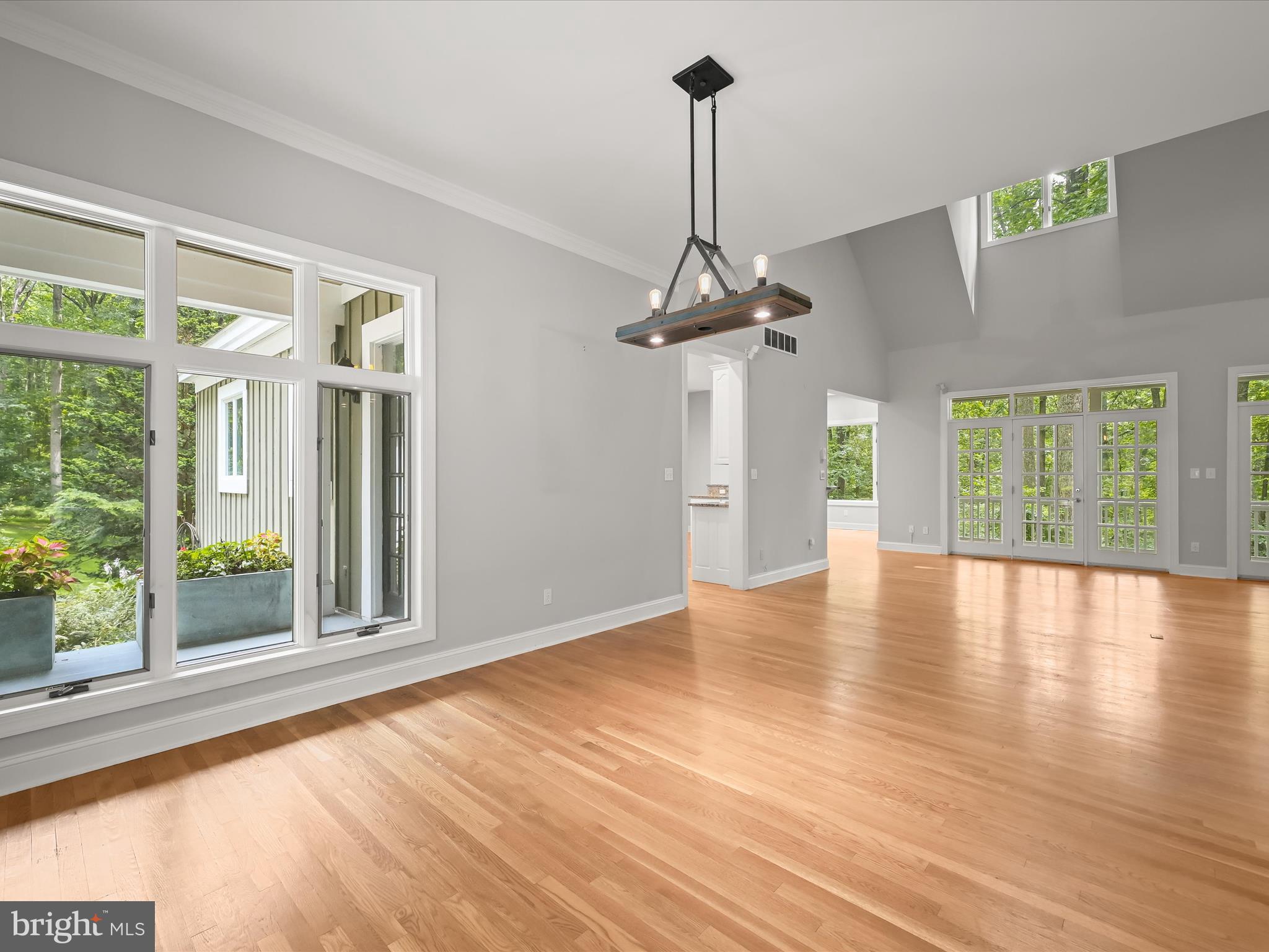 CAMERON FARMS - Residential