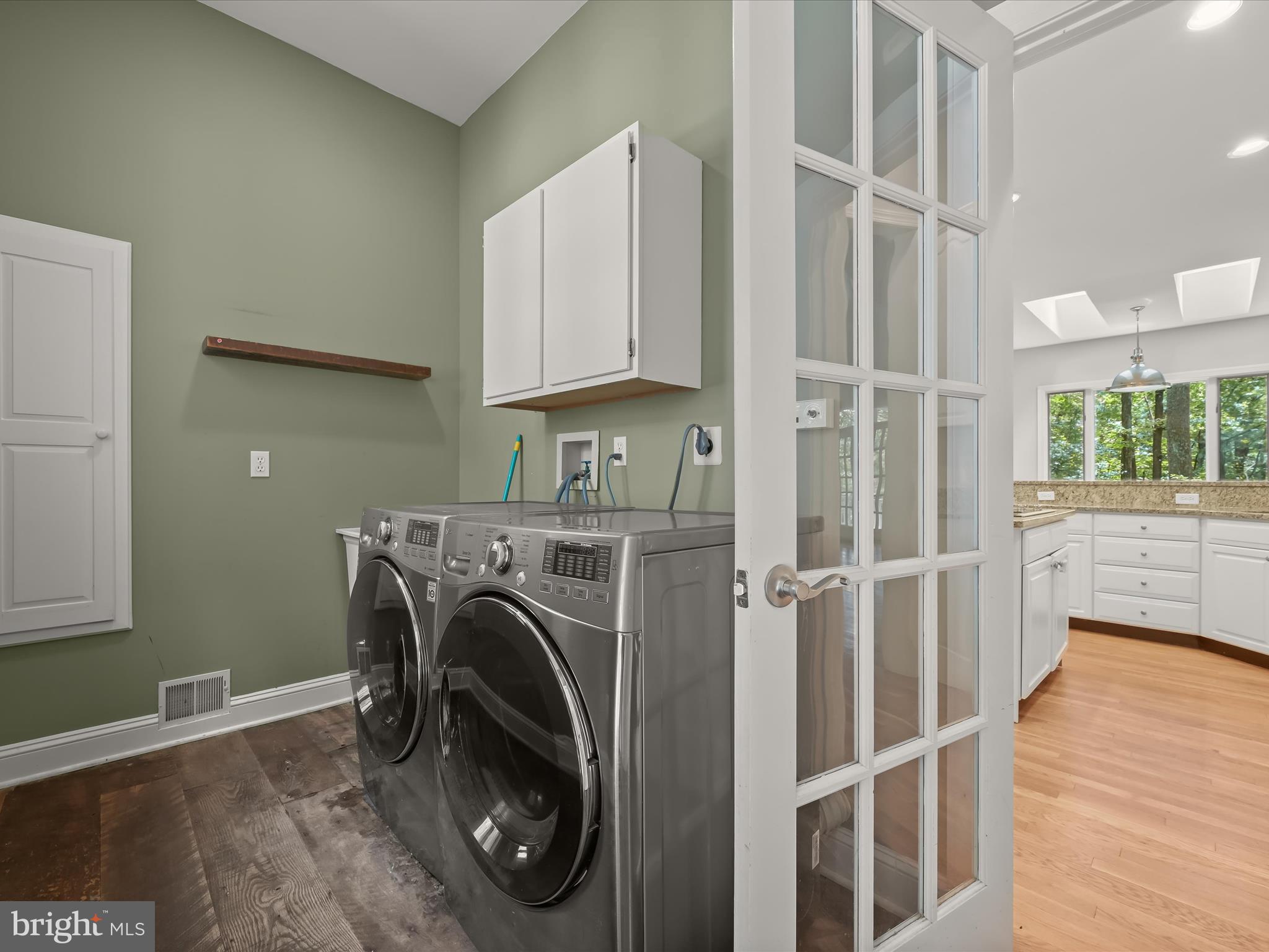 CAMERON FARMS - Residential