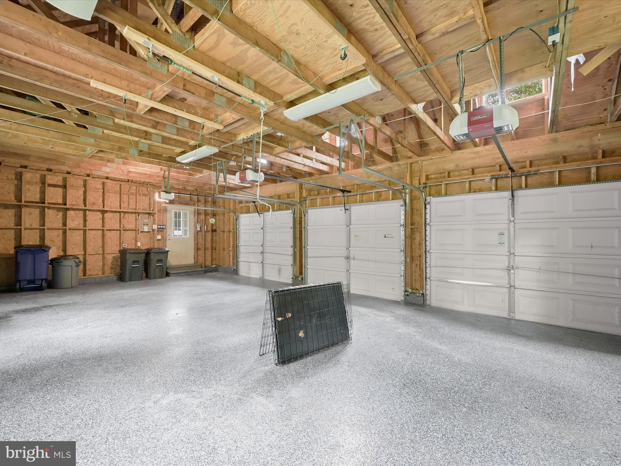 CAMERON FARMS - Residential