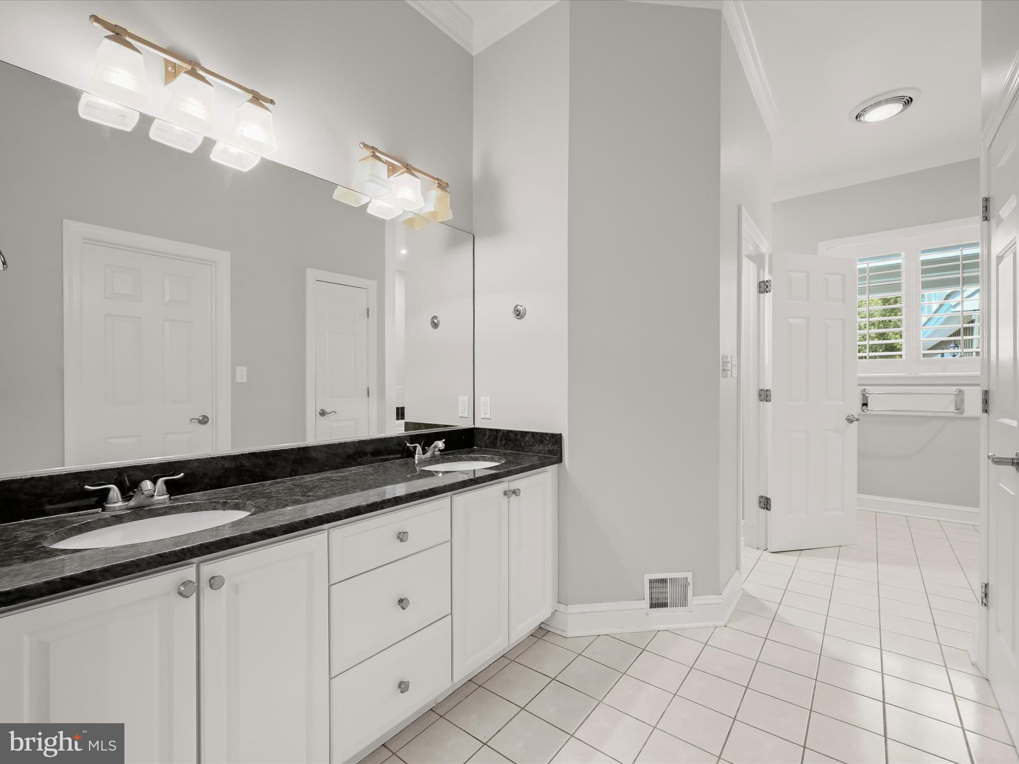 CAMERON FARMS - Residential