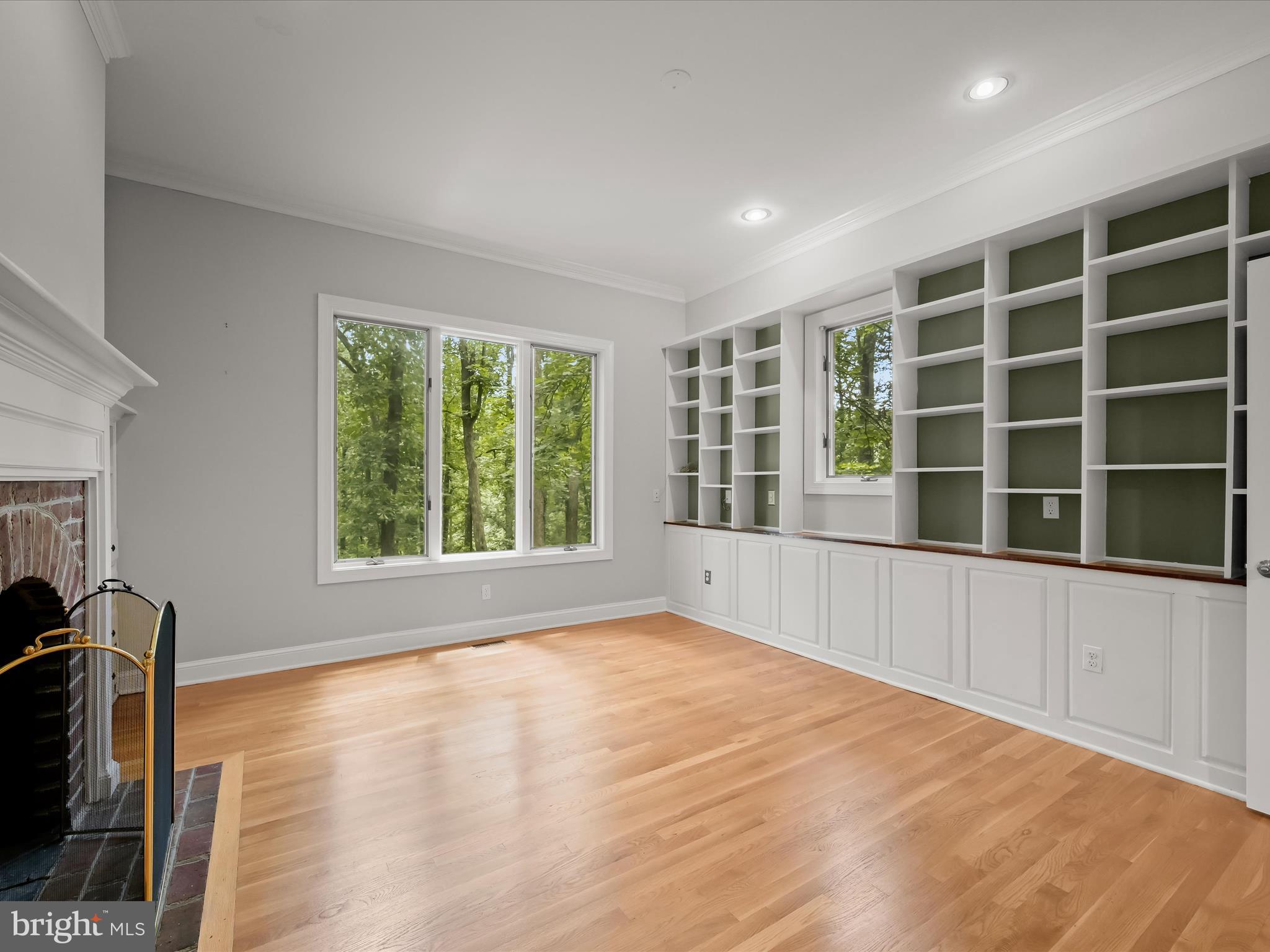 CAMERON FARMS - Residential