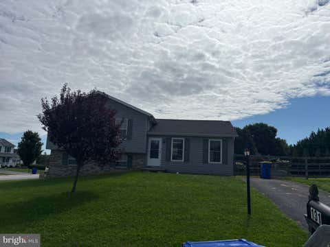 Photo of 131 Switchpoint Drive, STEWARTSTOWN, PA 17363 (MLS # PAYK2110656)