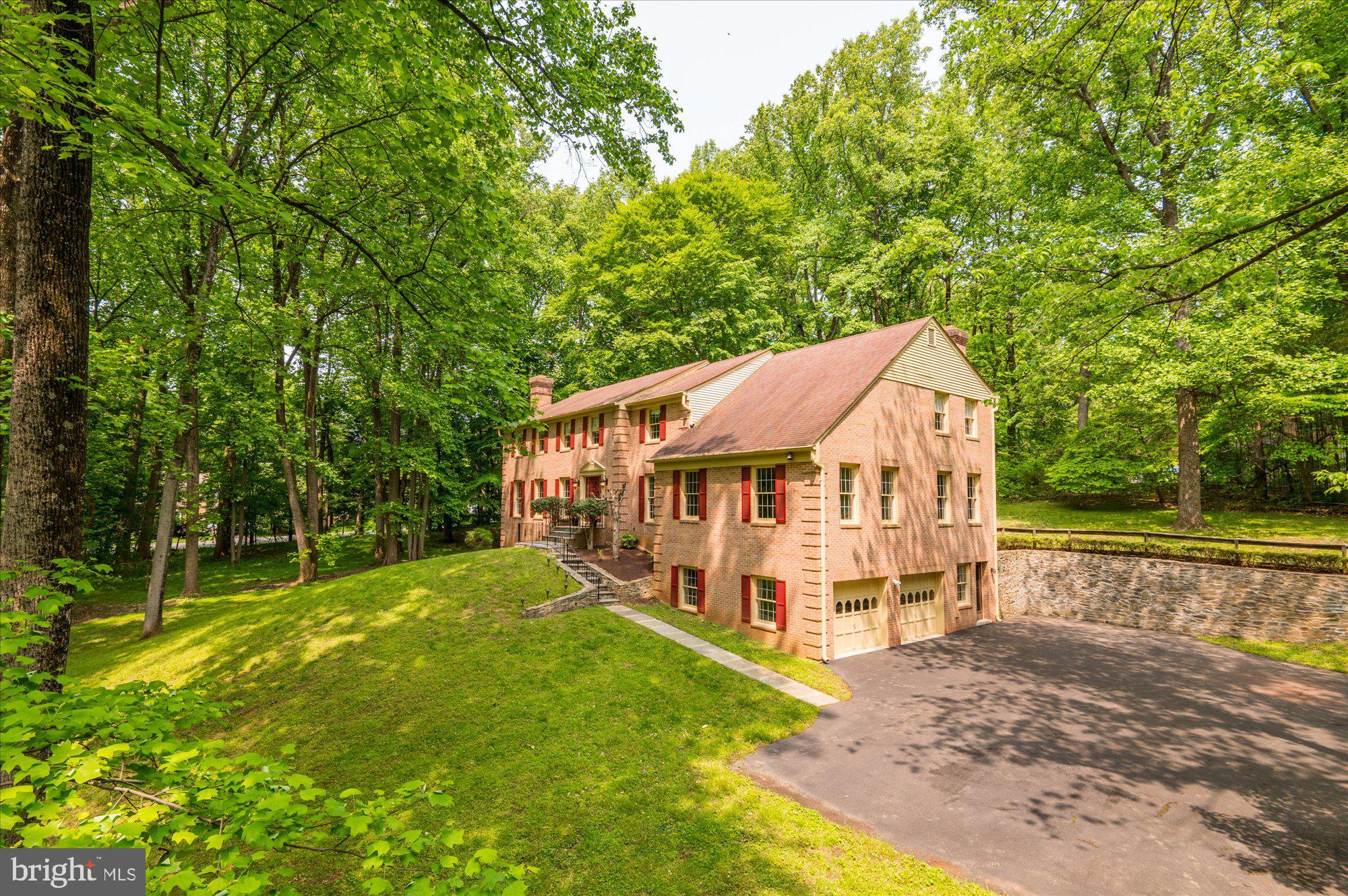 MAZZA WOODS - Residential