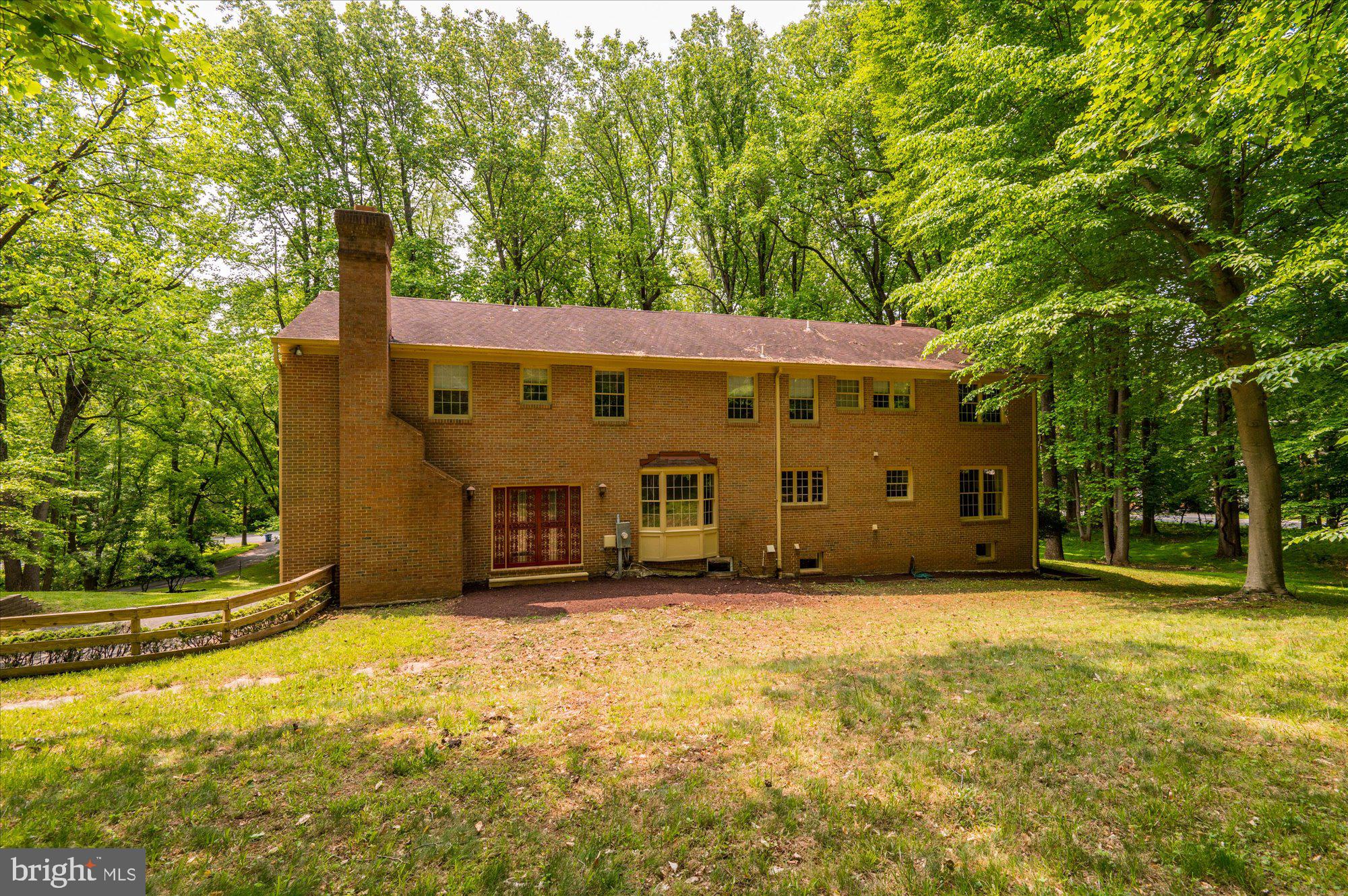 MAZZA WOODS - Residential