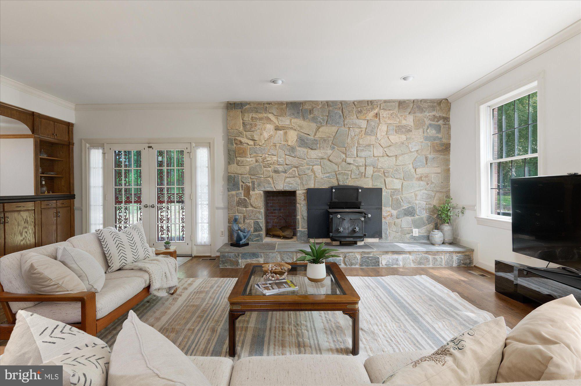 MAZZA WOODS - Residential