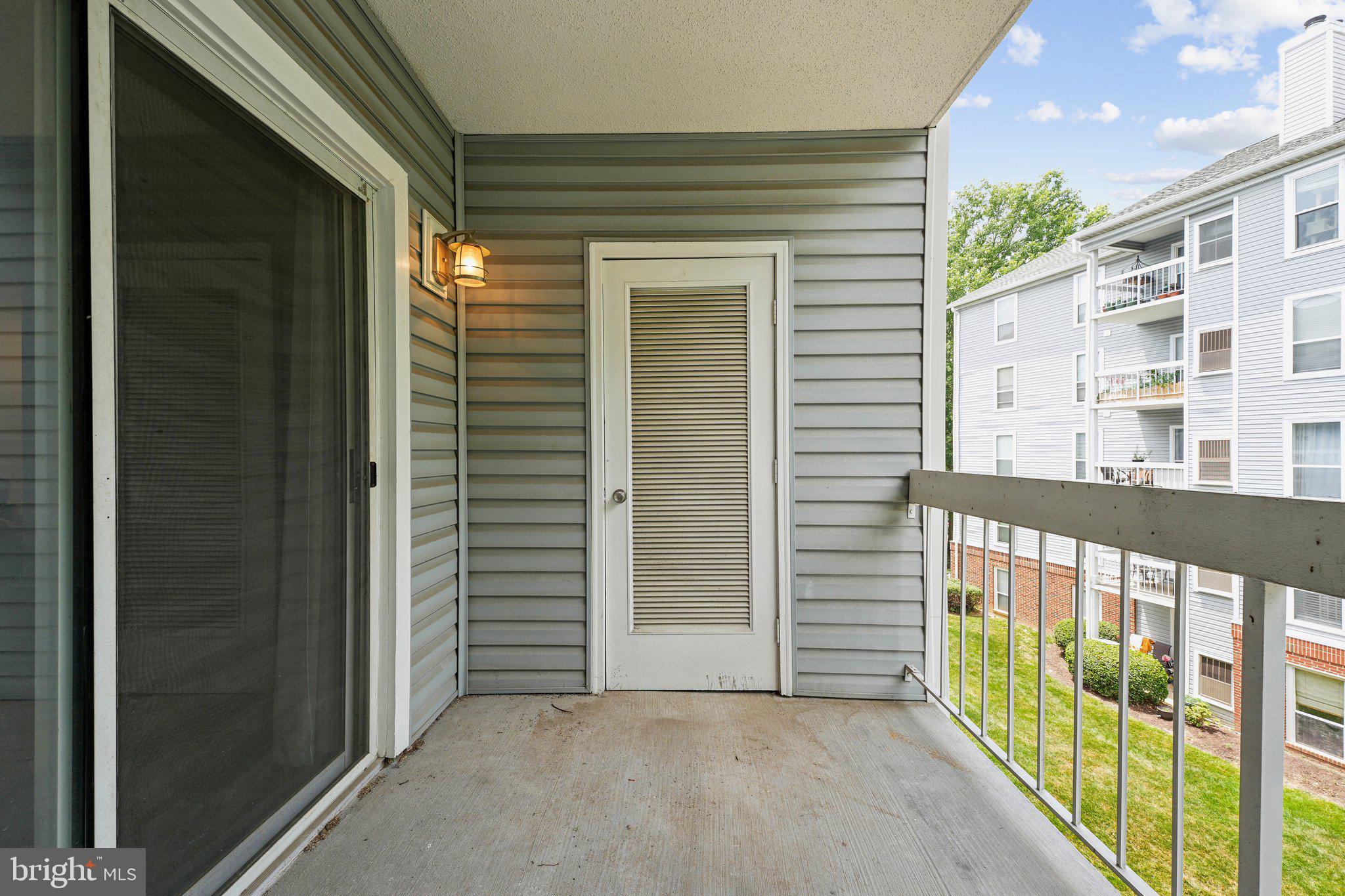 10248 APPALACHIAN CIRCLE 1-D3