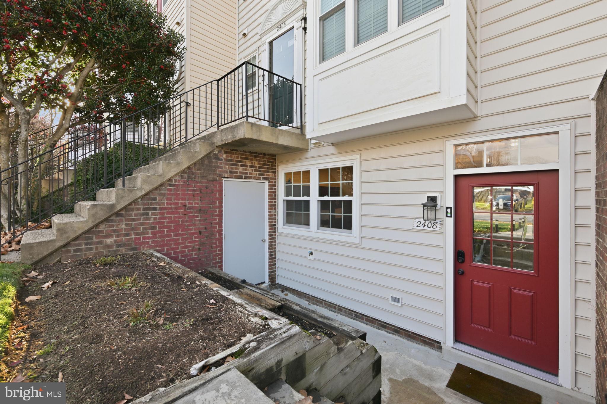 STONEHAVEN MEWS - Residential