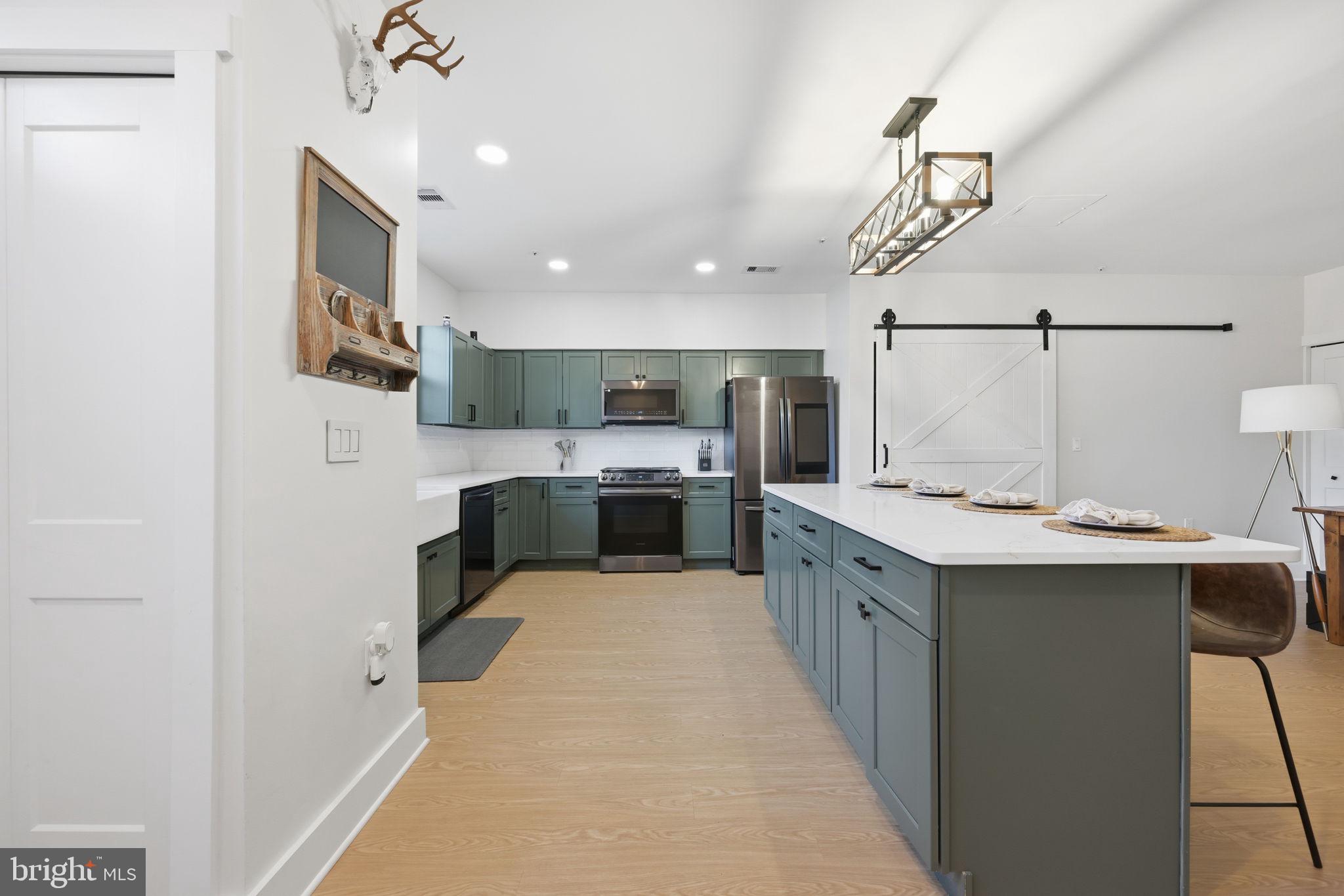 2408 WENTWORTH DRIVE