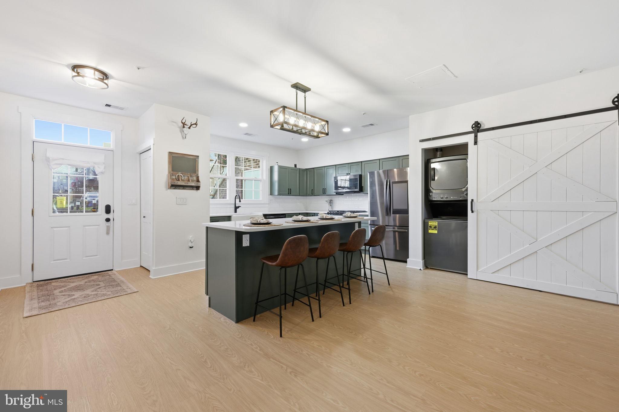 STONEHAVEN MEWS - Residential