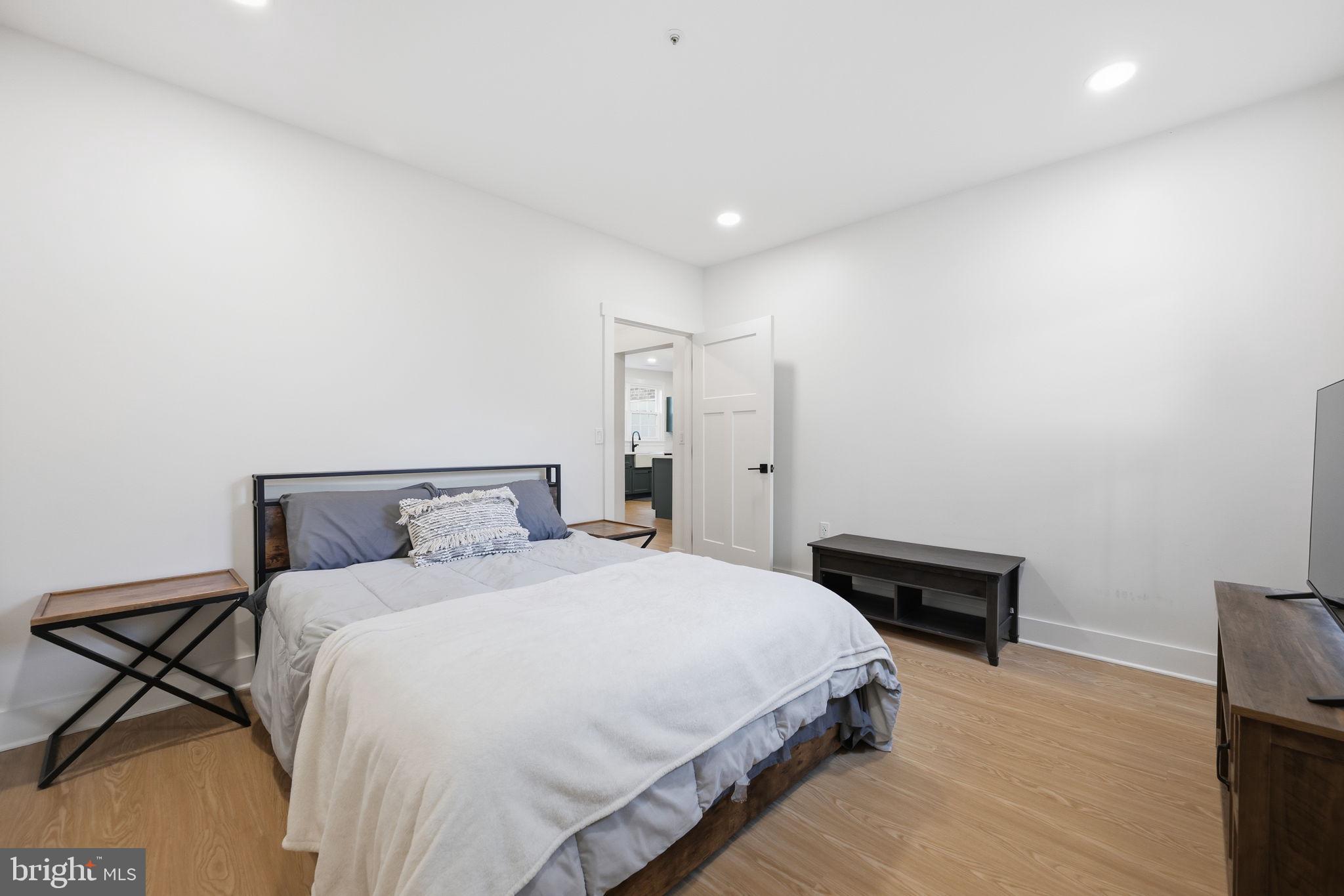 STONEHAVEN MEWS - Residential