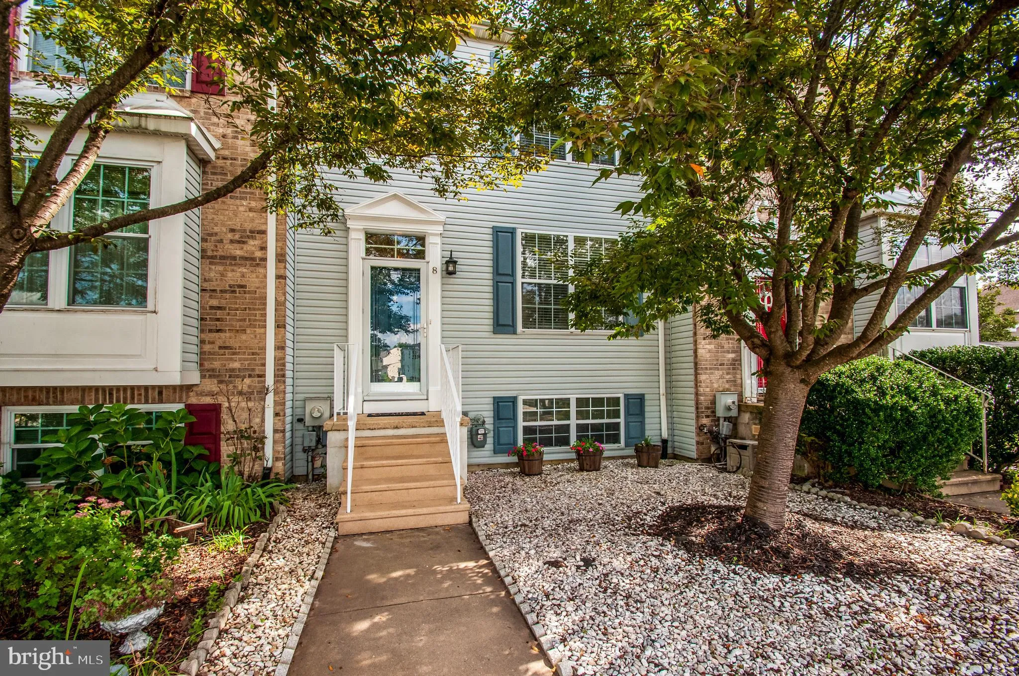 8 Chambord Drive, Newark, DE 19702