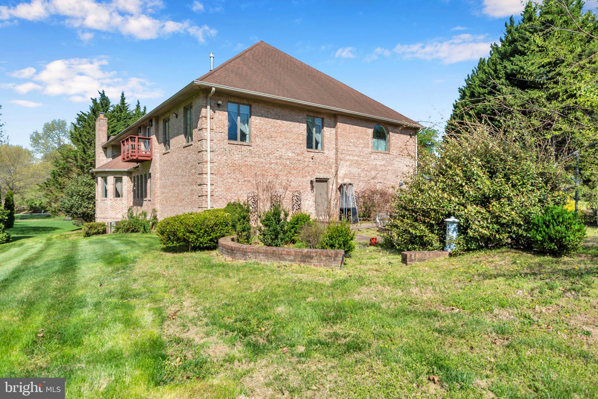 FEDERAL HILL FARM - Residential