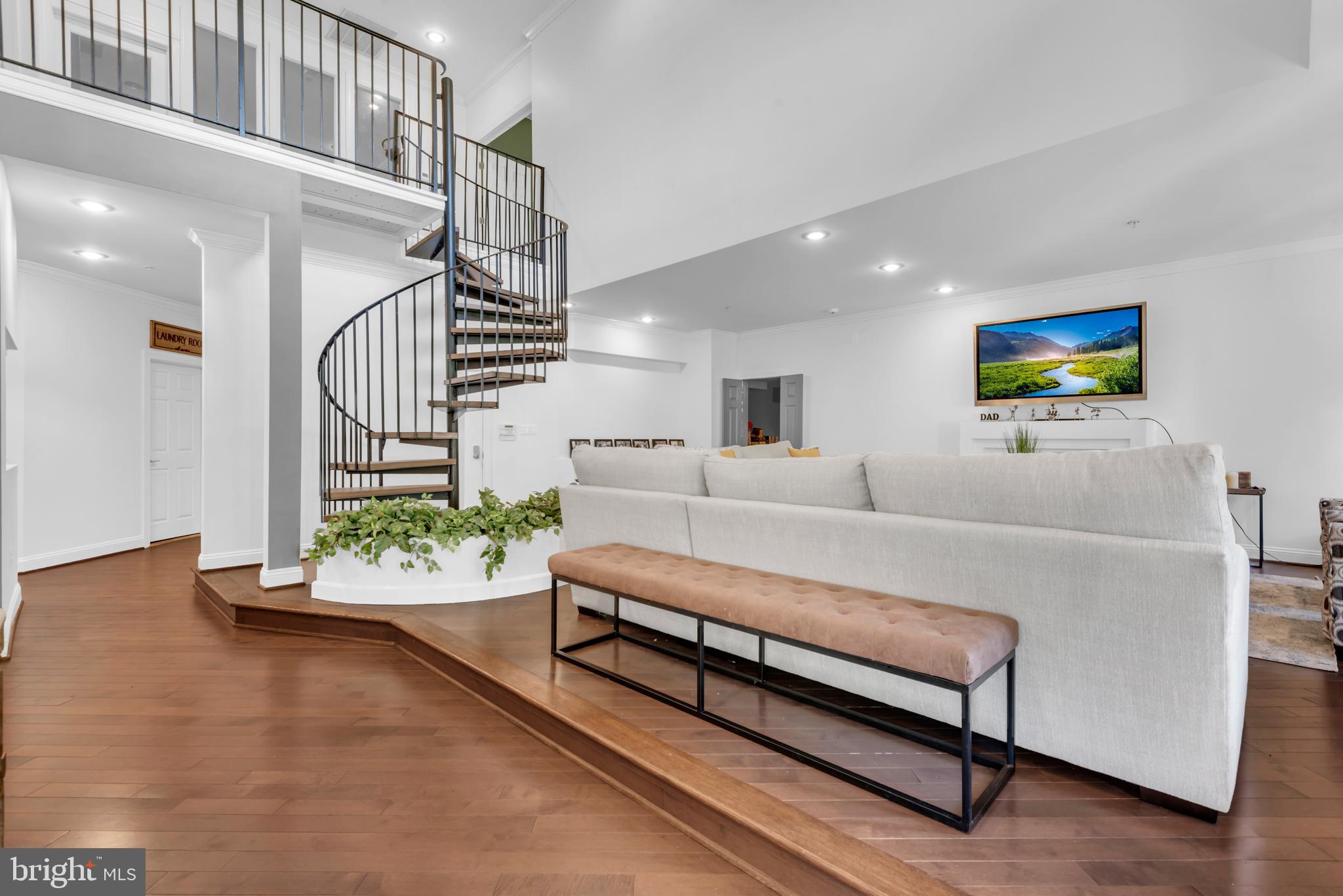 FEDERAL HILL FARM - Residential