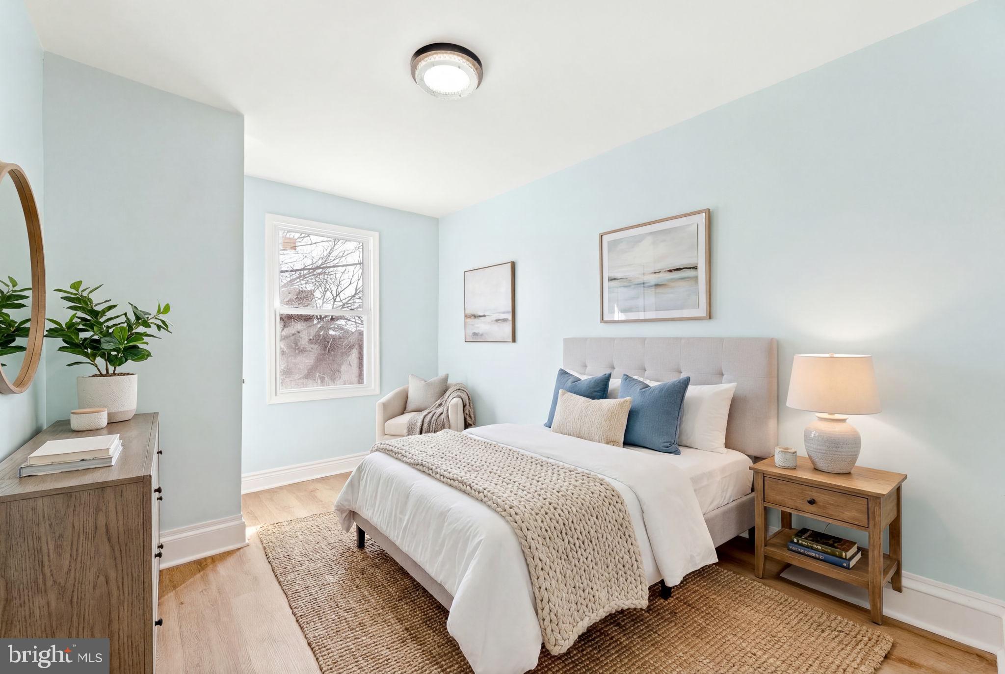 LAWNCREST - Residential