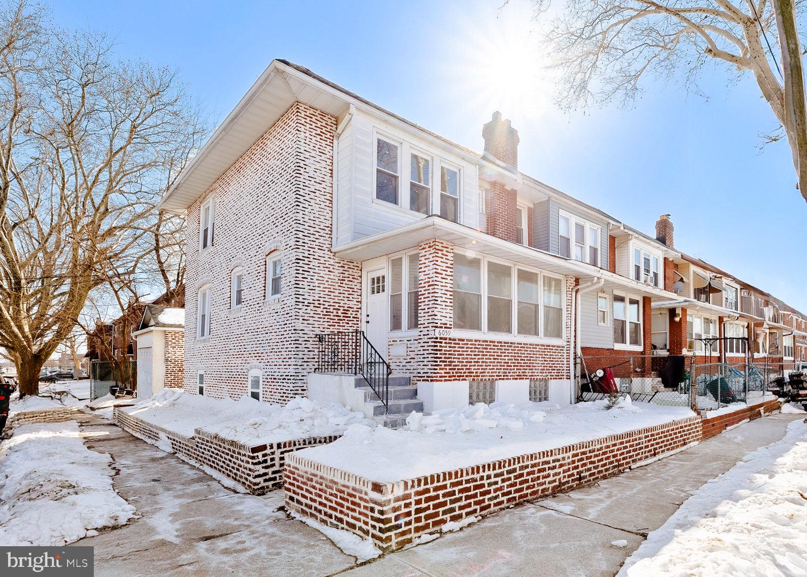 LAWNCREST - Residential