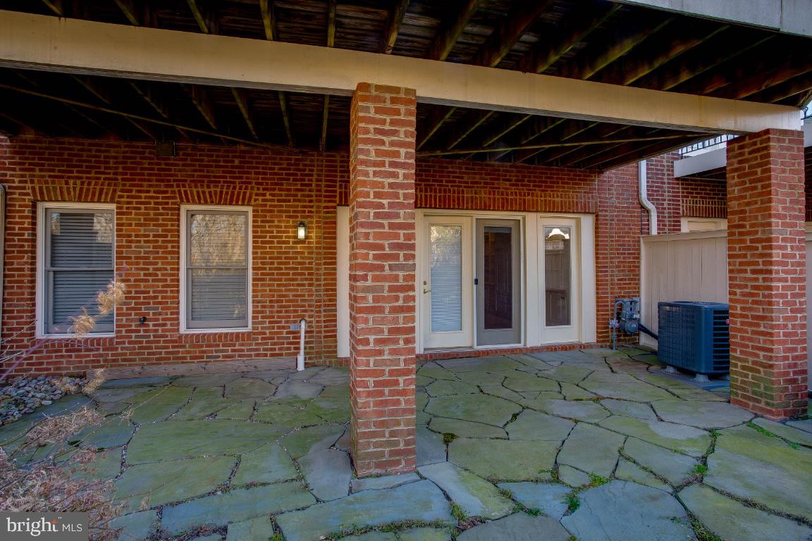 RIVER CREEK - Residential
