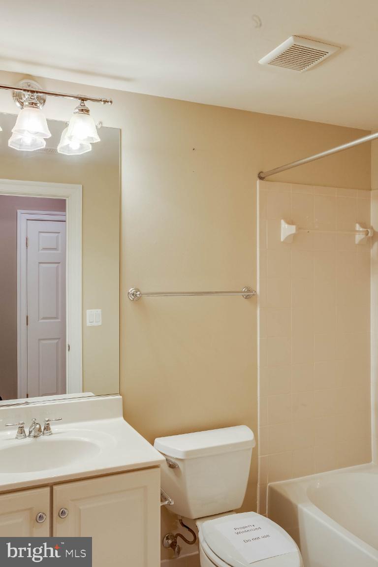 RIVER CREEK - Residential