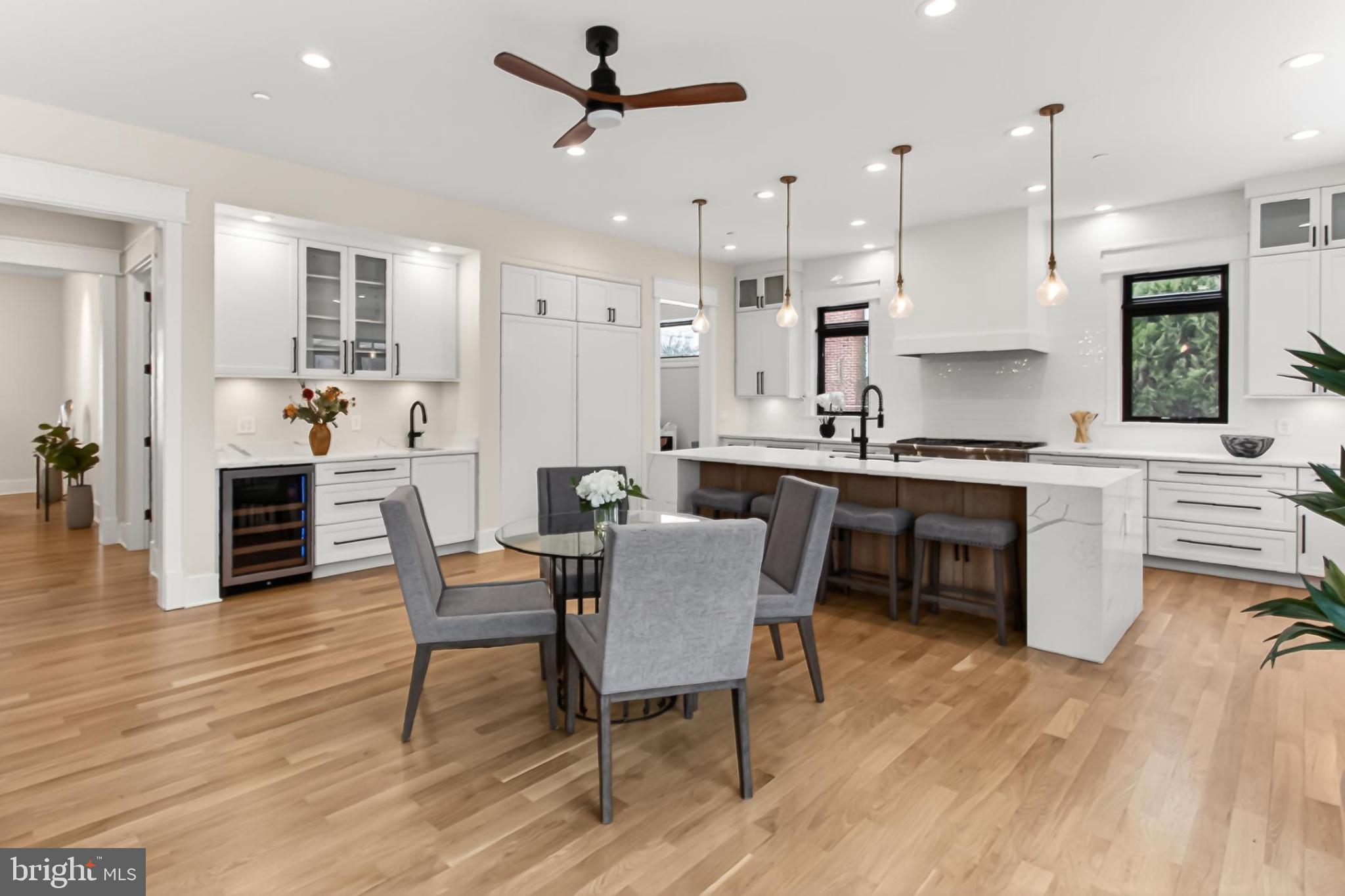 OAKWOOD KNOLLS - Residential