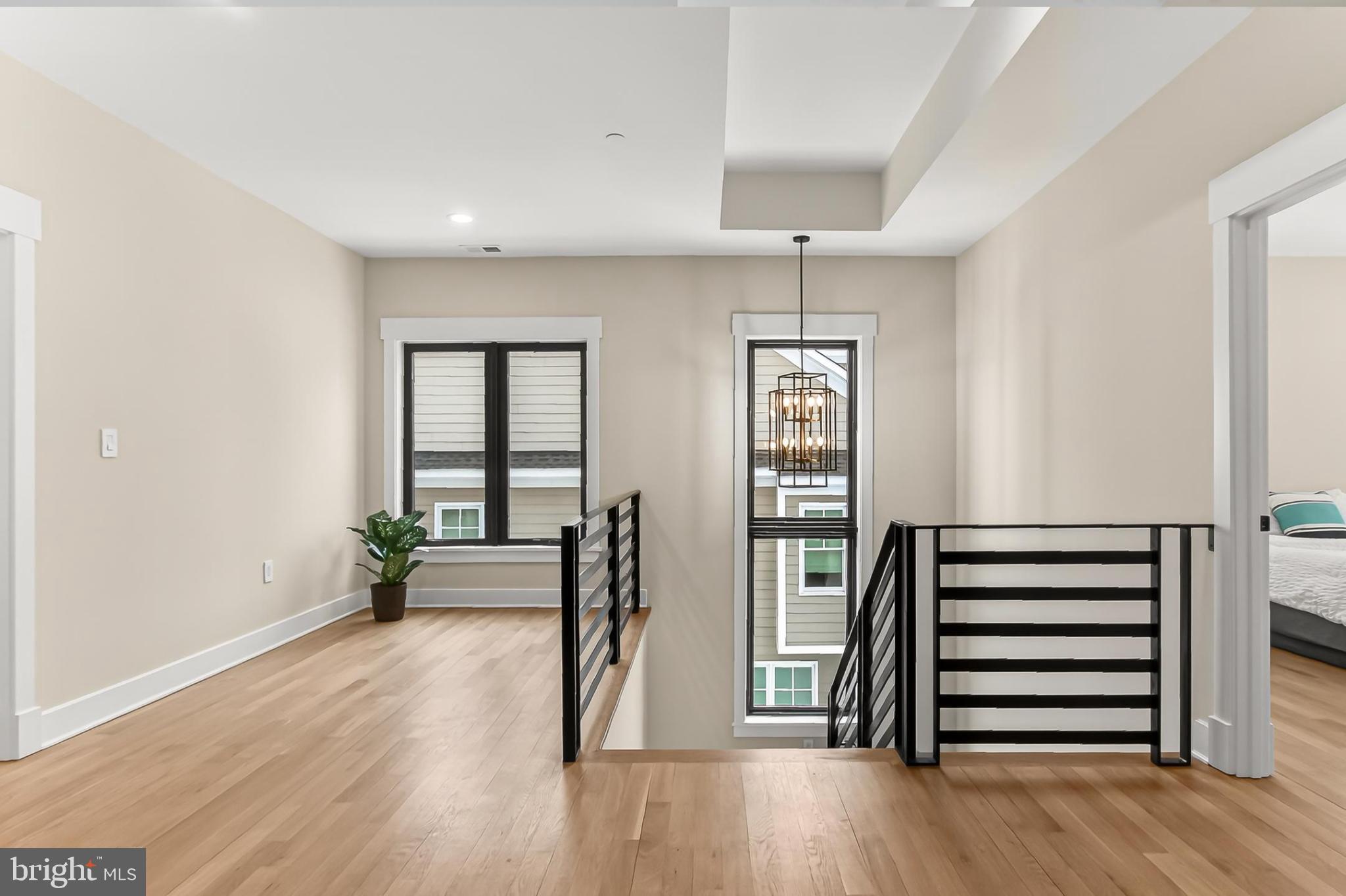 OAKWOOD KNOLLS - Residential