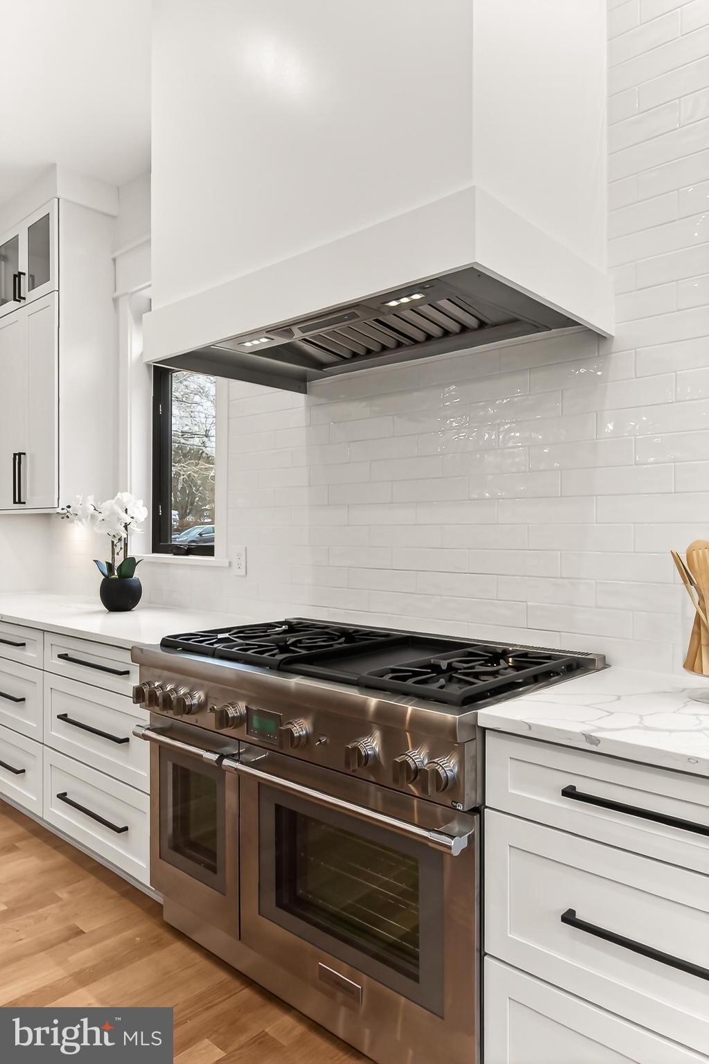 OAKWOOD KNOLLS - Residential