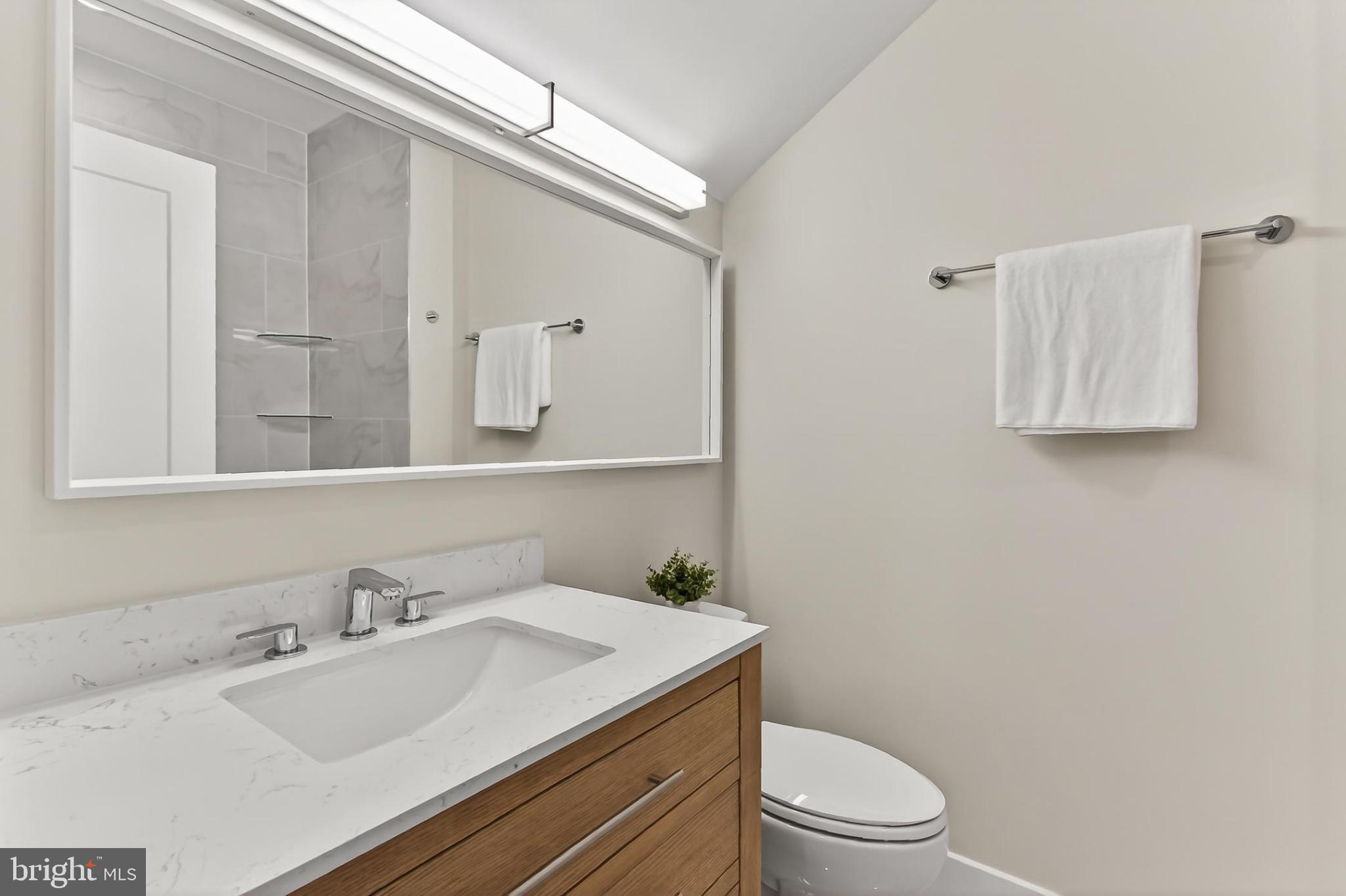 OAKWOOD KNOLLS - Residential