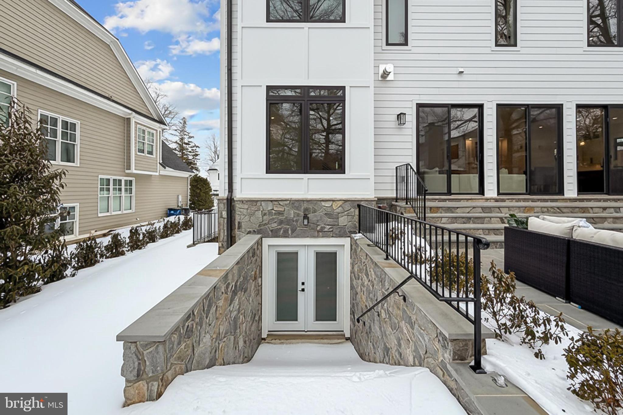 OAKWOOD KNOLLS - Residential