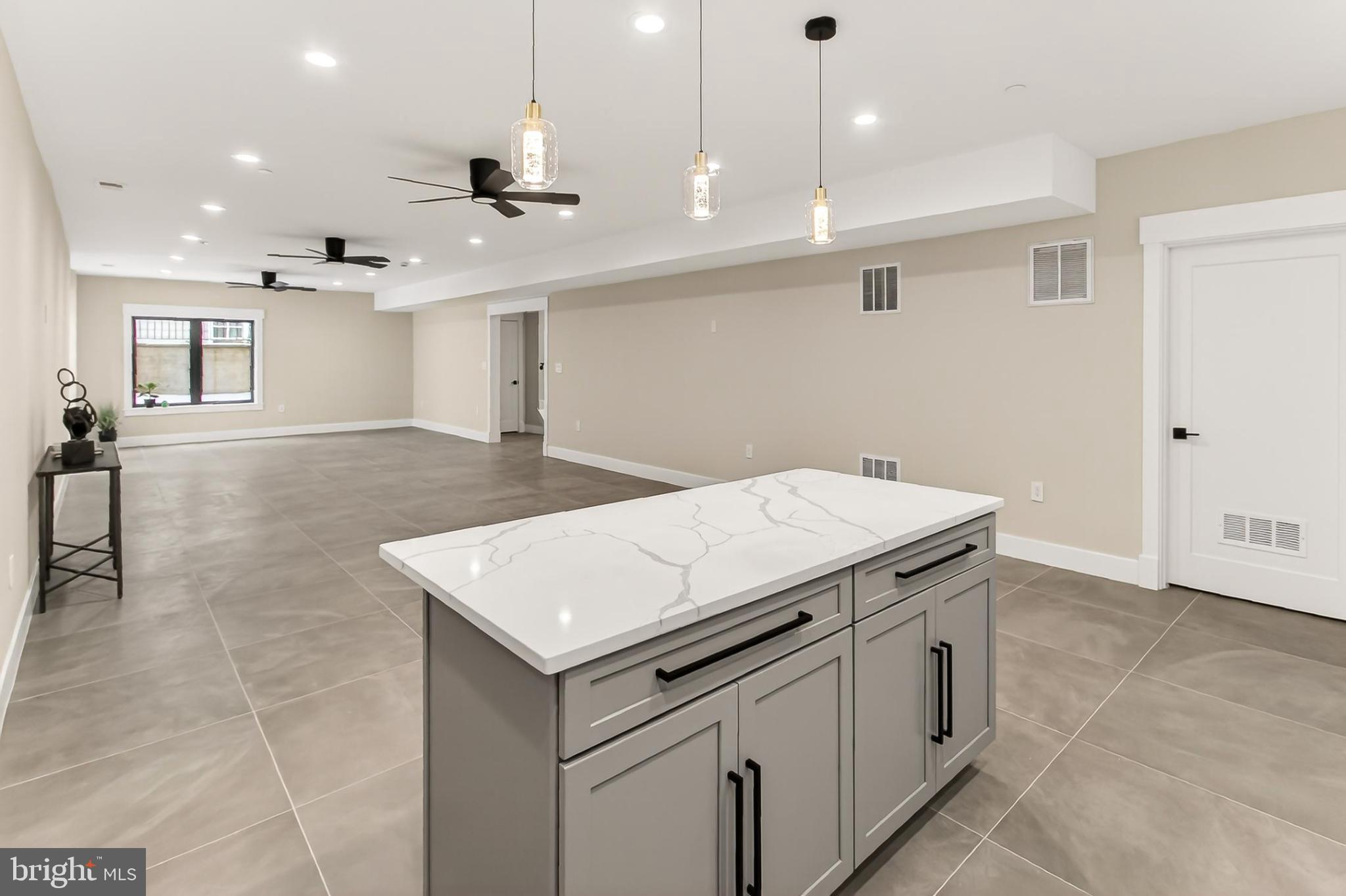 OAKWOOD KNOLLS - Residential