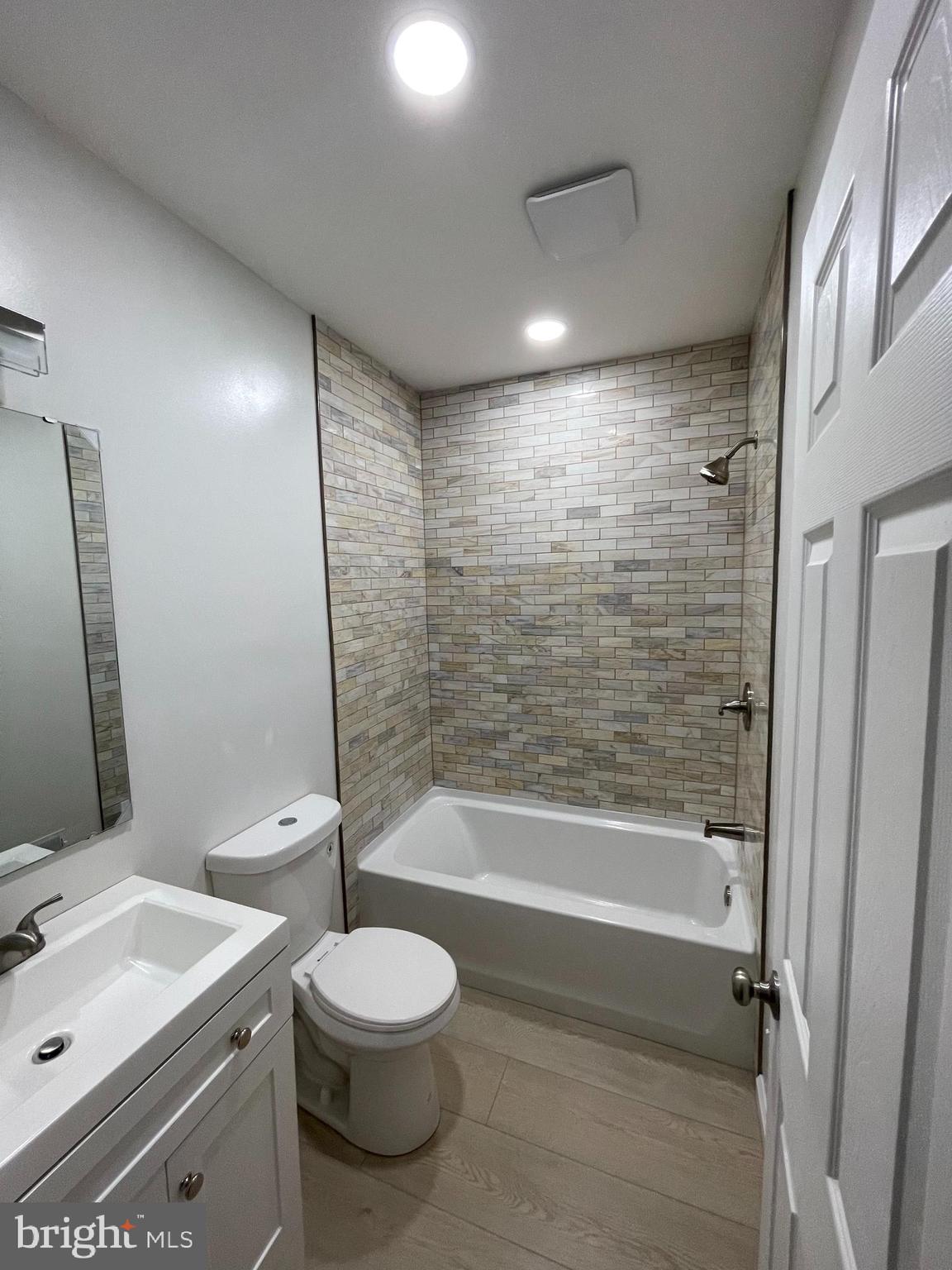 ALLISON HILL - Residential