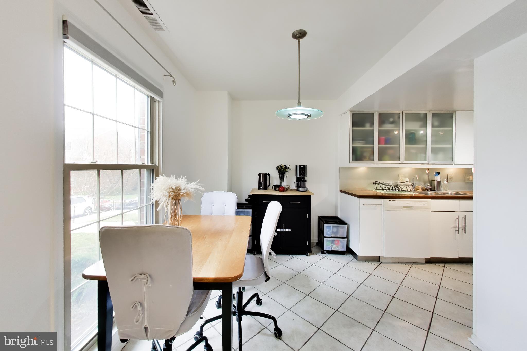 WESTCHESTER PARK - Residential