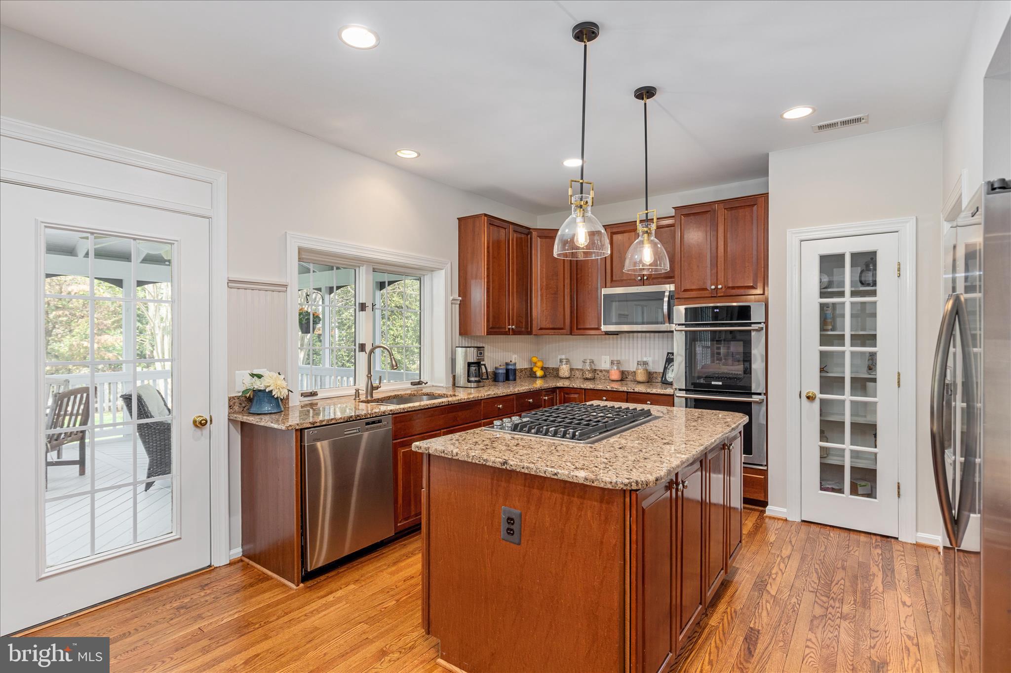 WOODLEA MANOR - Residential