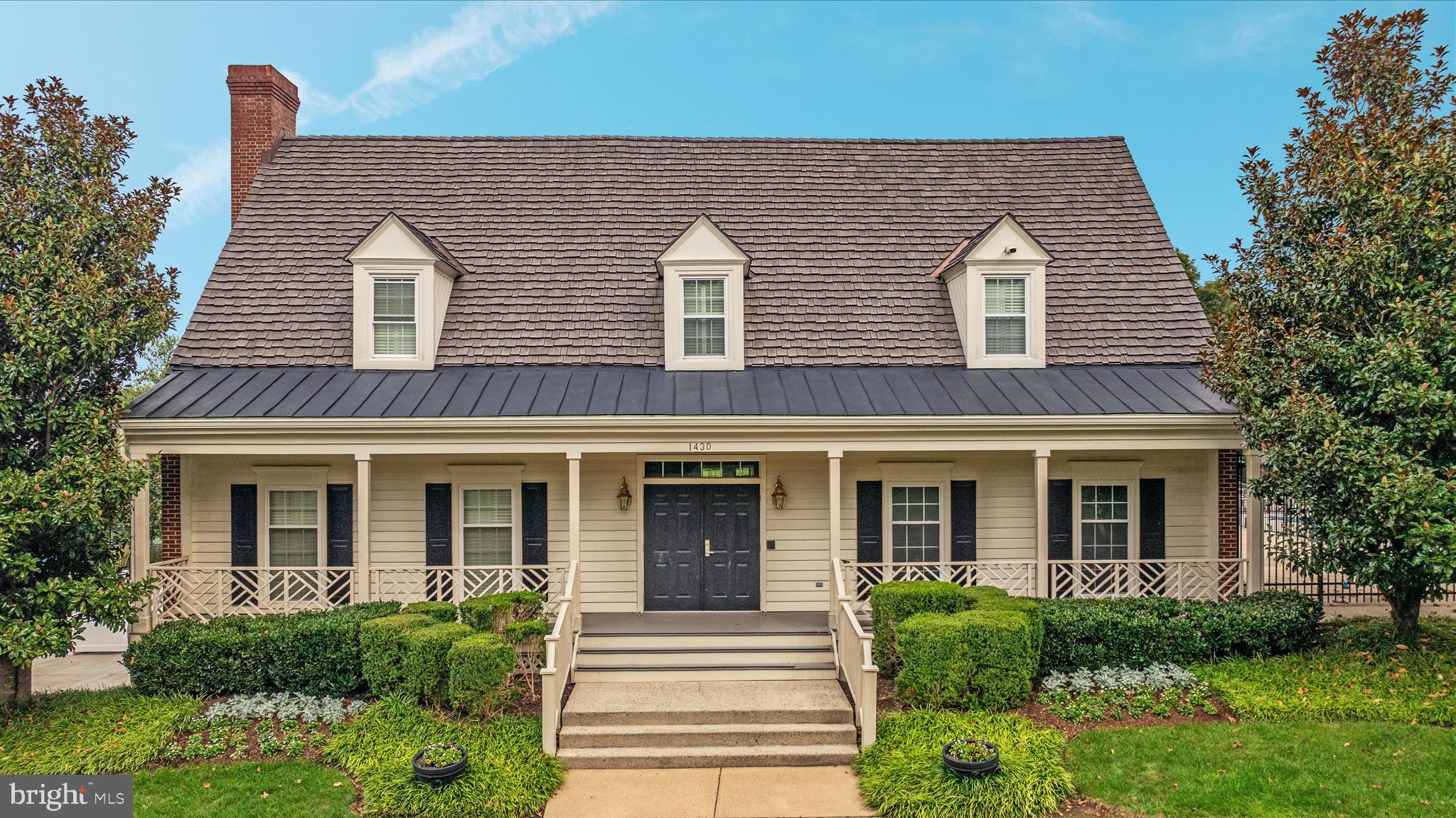 WOODLEA MANOR - Residential