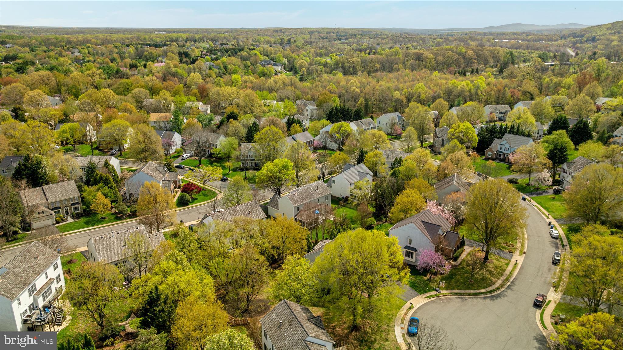 WOODLEA MANOR - Residential