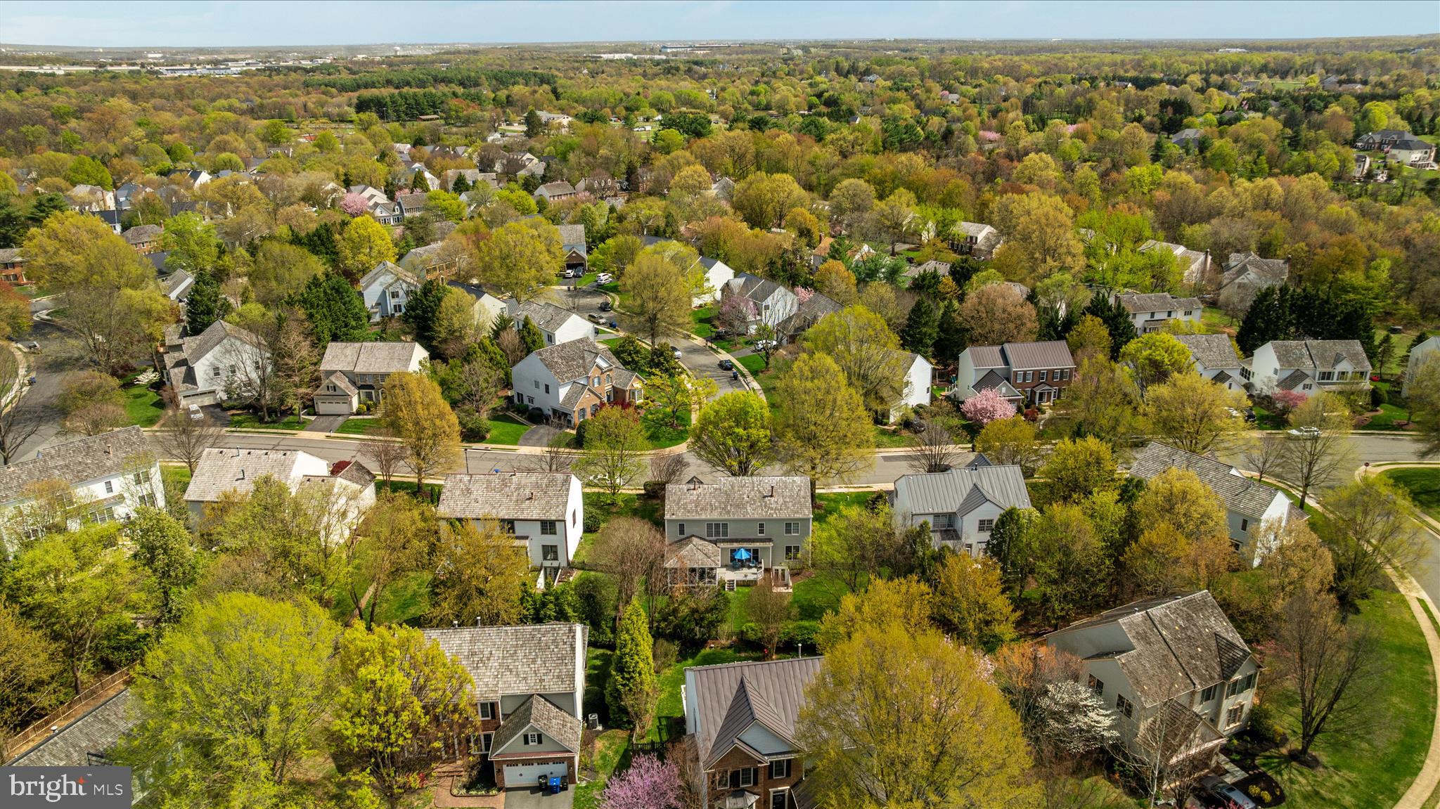 WOODLEA MANOR - Residential