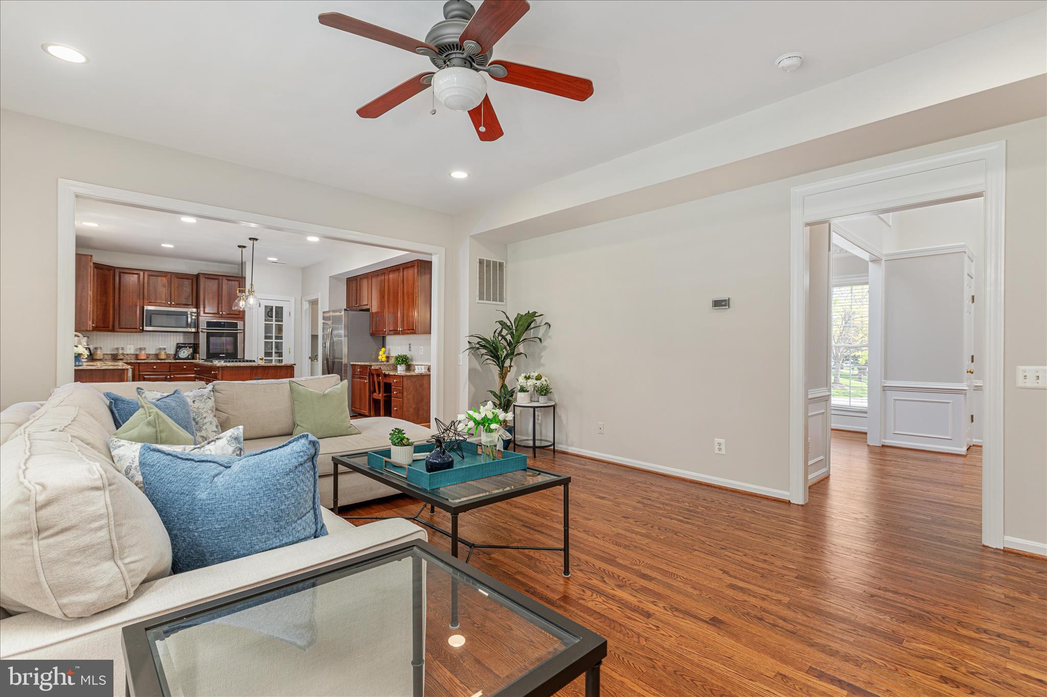 WOODLEA MANOR - Residential