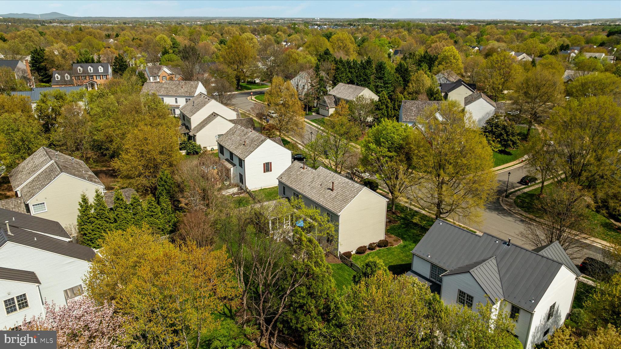 WOODLEA MANOR - Residential