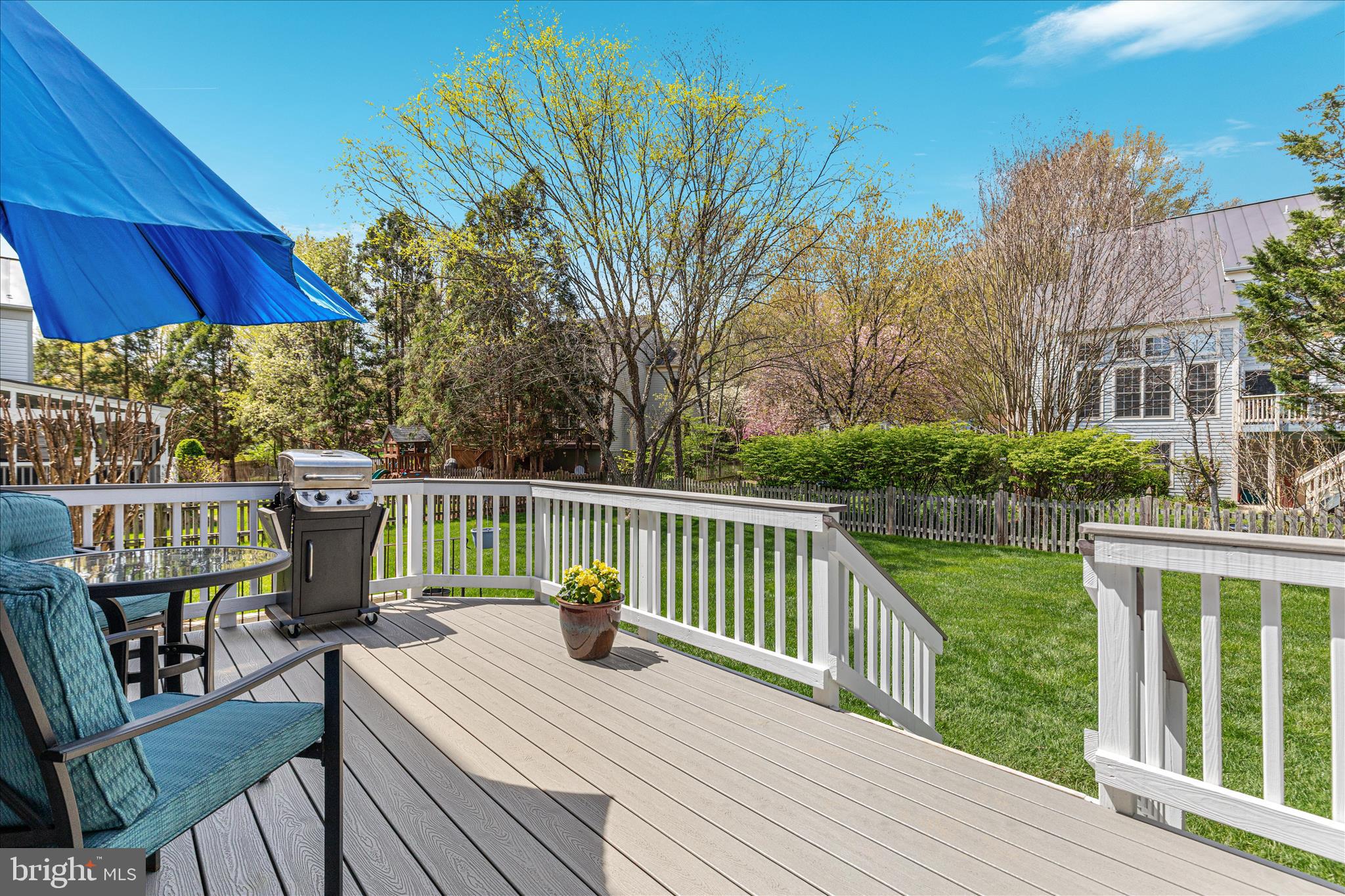 WOODLEA MANOR - Residential