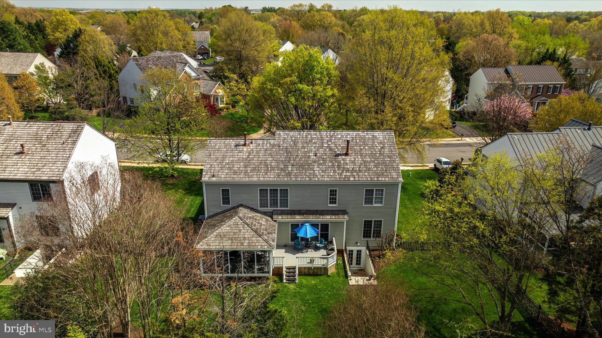 WOODLEA MANOR - Residential